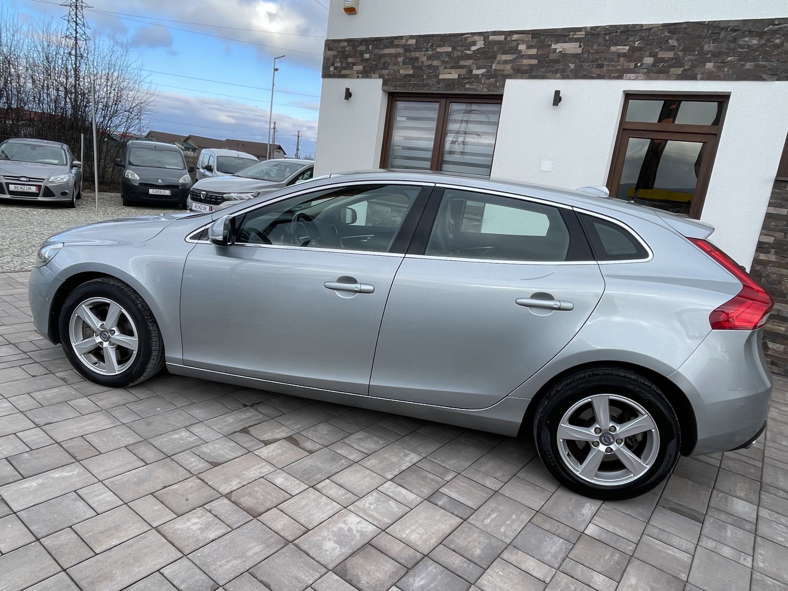 Volvo V40 2015 2.0 Diesel 190 CP