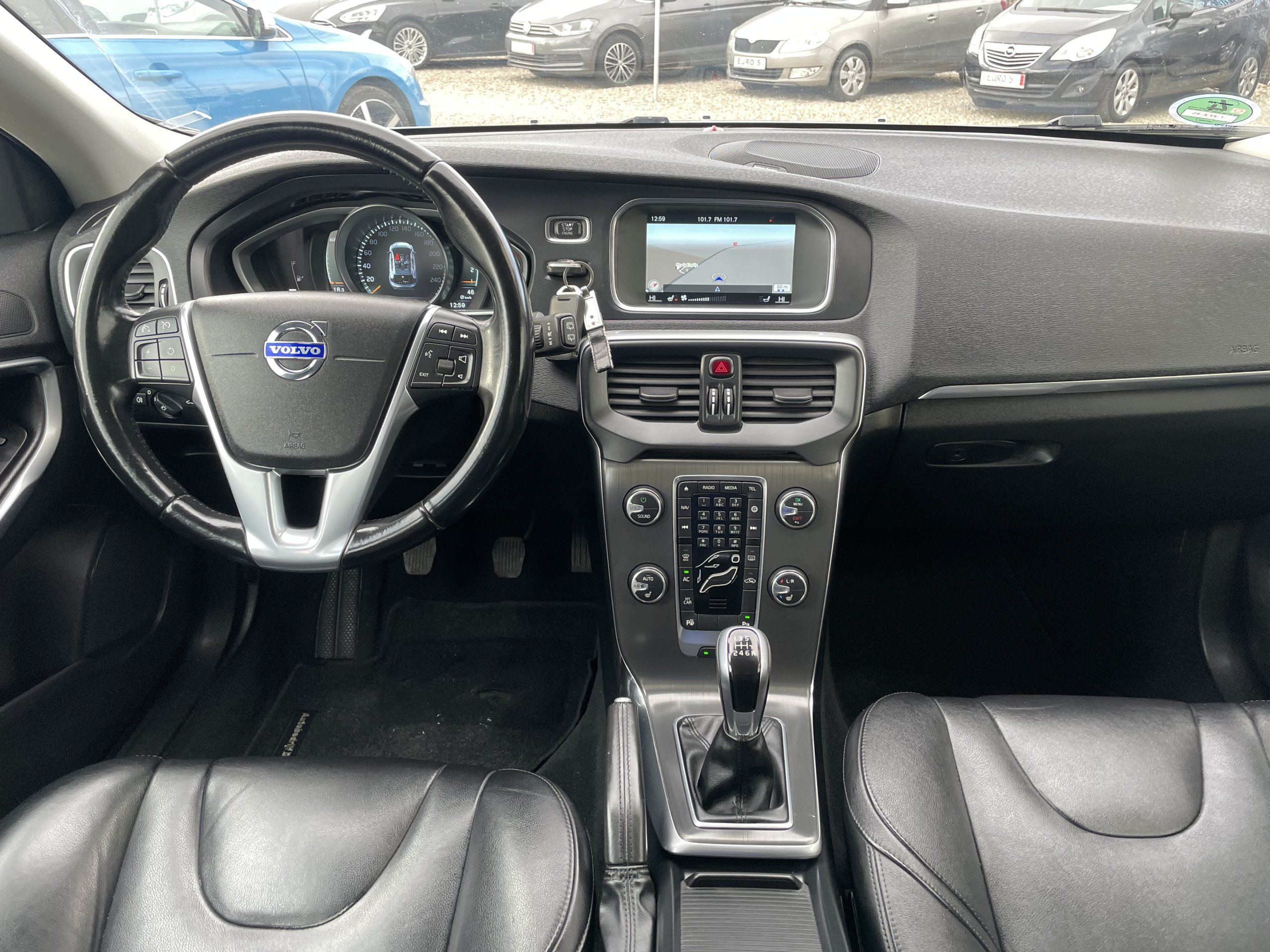 Volvo V40 2015 2.0 Diesel 190 CP