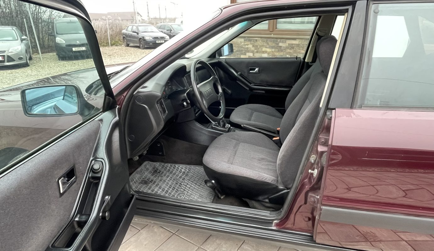Audi 80 1991 1.8 Benzină