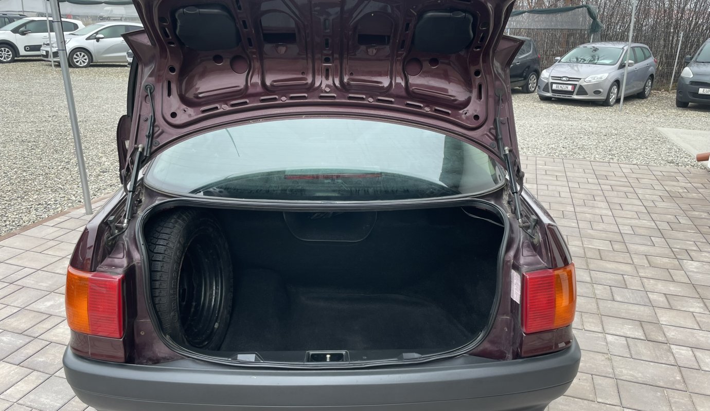 Audi 80 1991 1.8 Benzină
