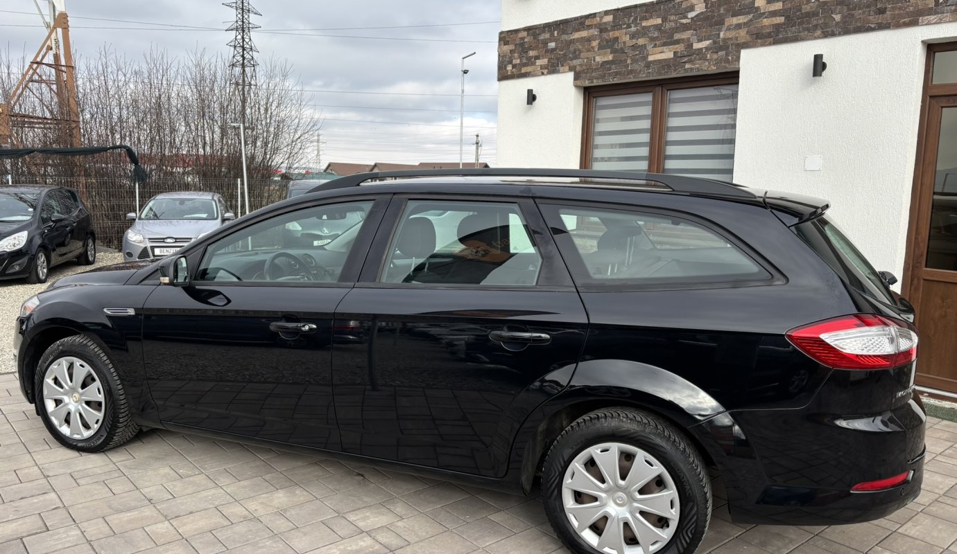 Ford Mondeo 1.6 benzin