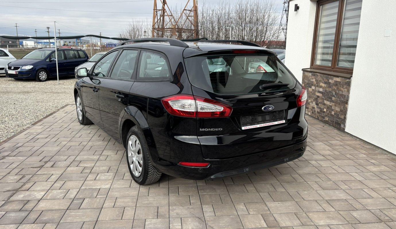 Ford Mondeo 1.6 benzin