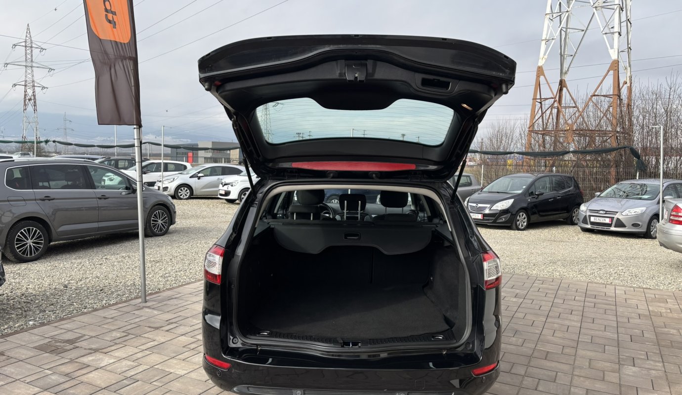 Ford Mondeo 1.6 benzin