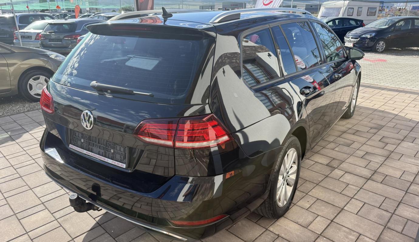 Volkswagen Golf VII