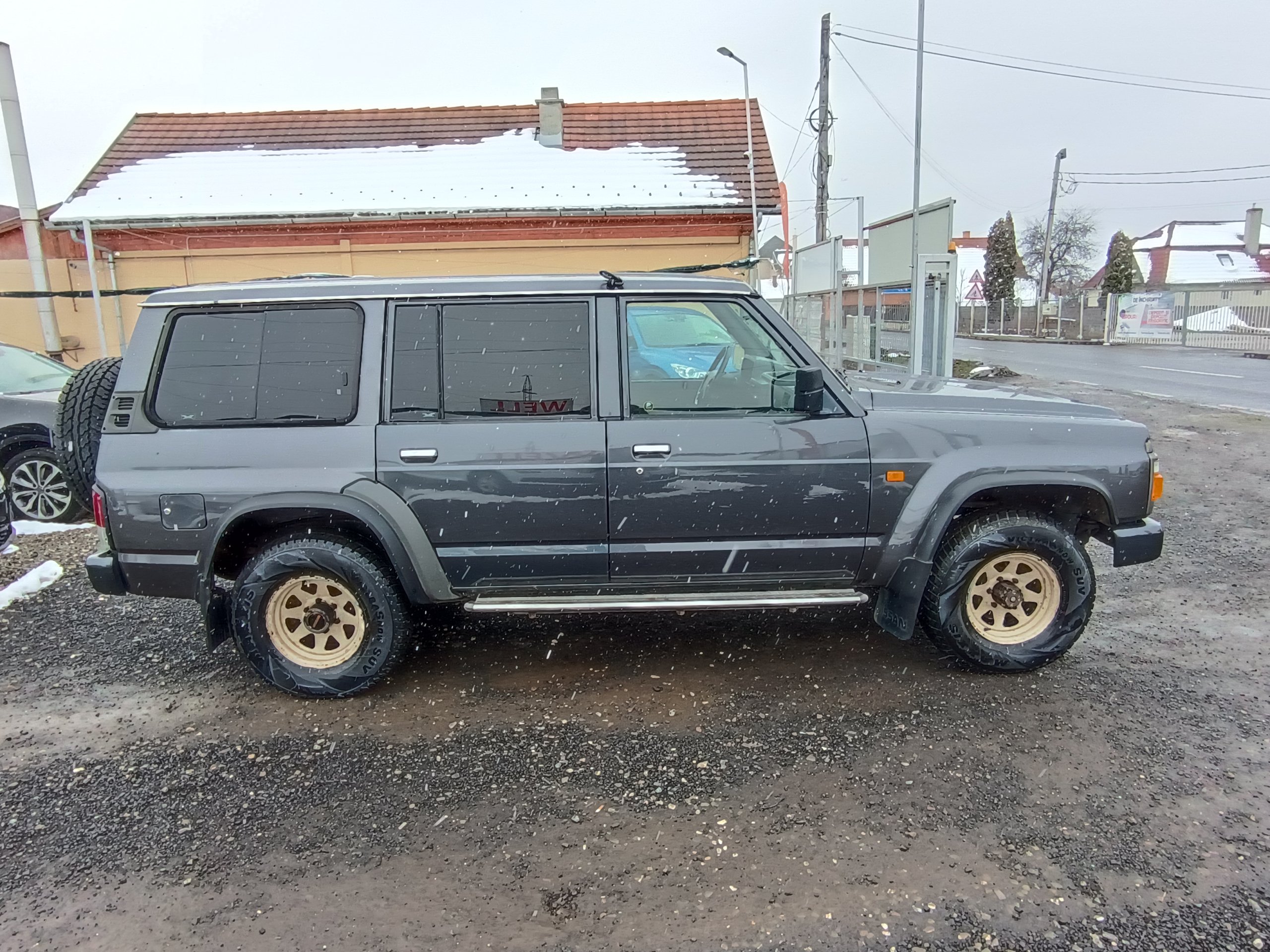 Nissan Patrol Y60 4×4