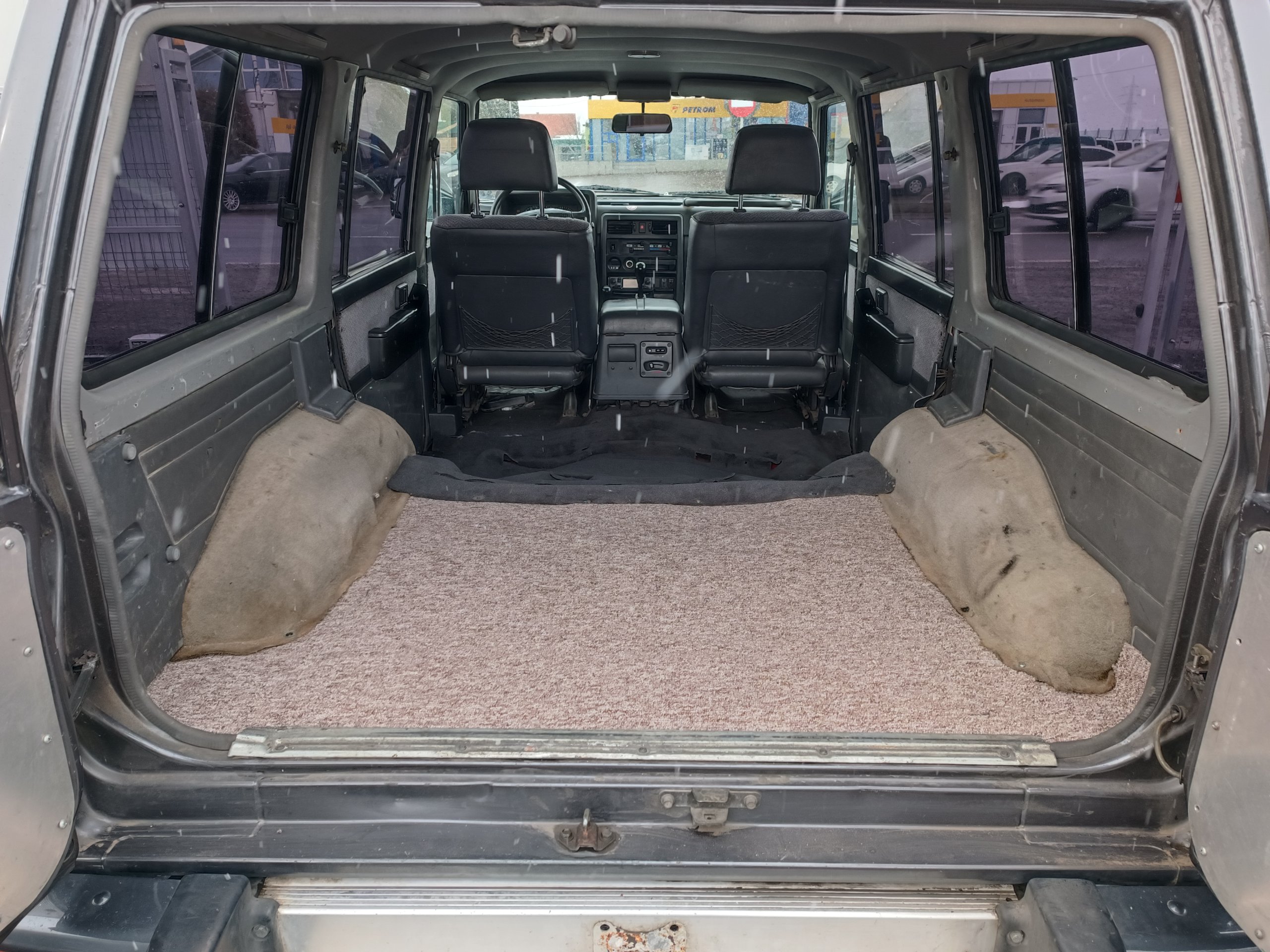 Nissan Patrol Y60 4×4