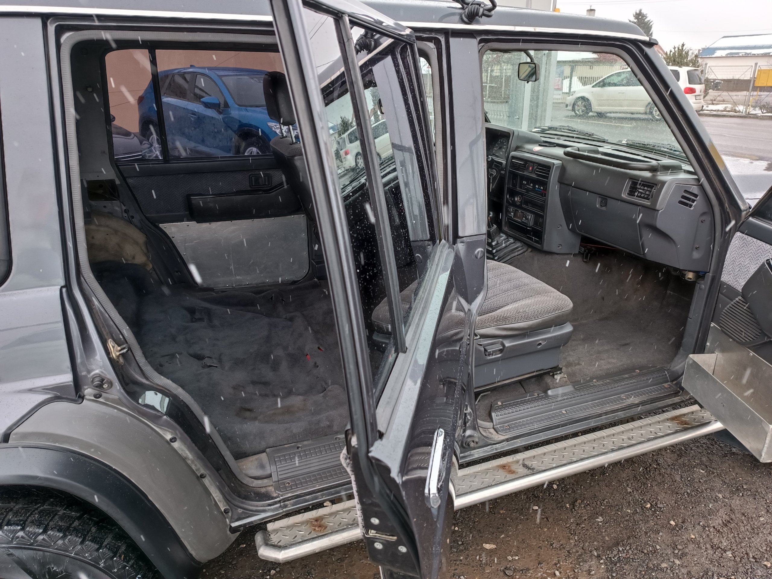 Nissan Patrol Y60 4×4