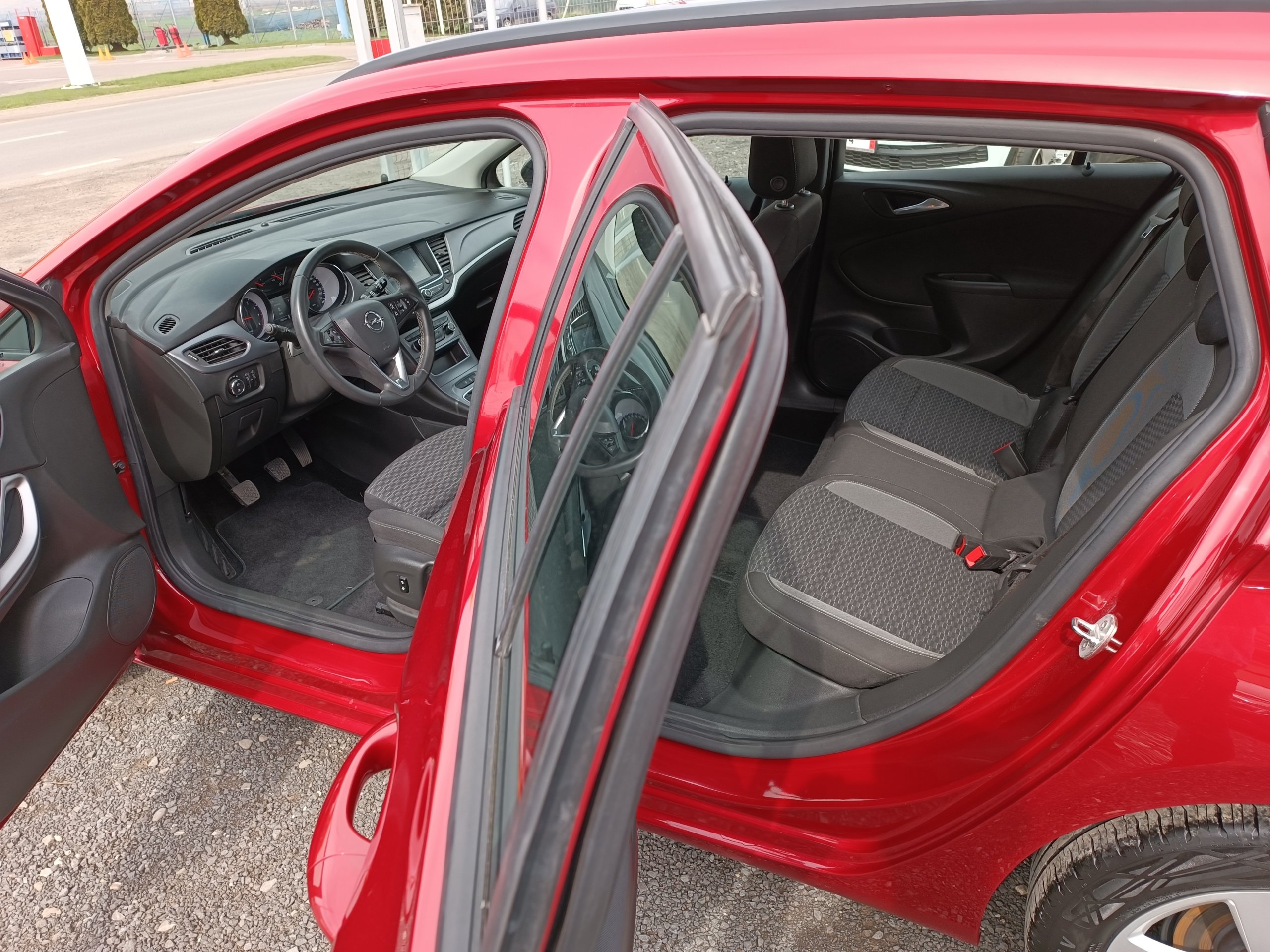 Opel Astra K 1.2 Turbo Benzin 2021