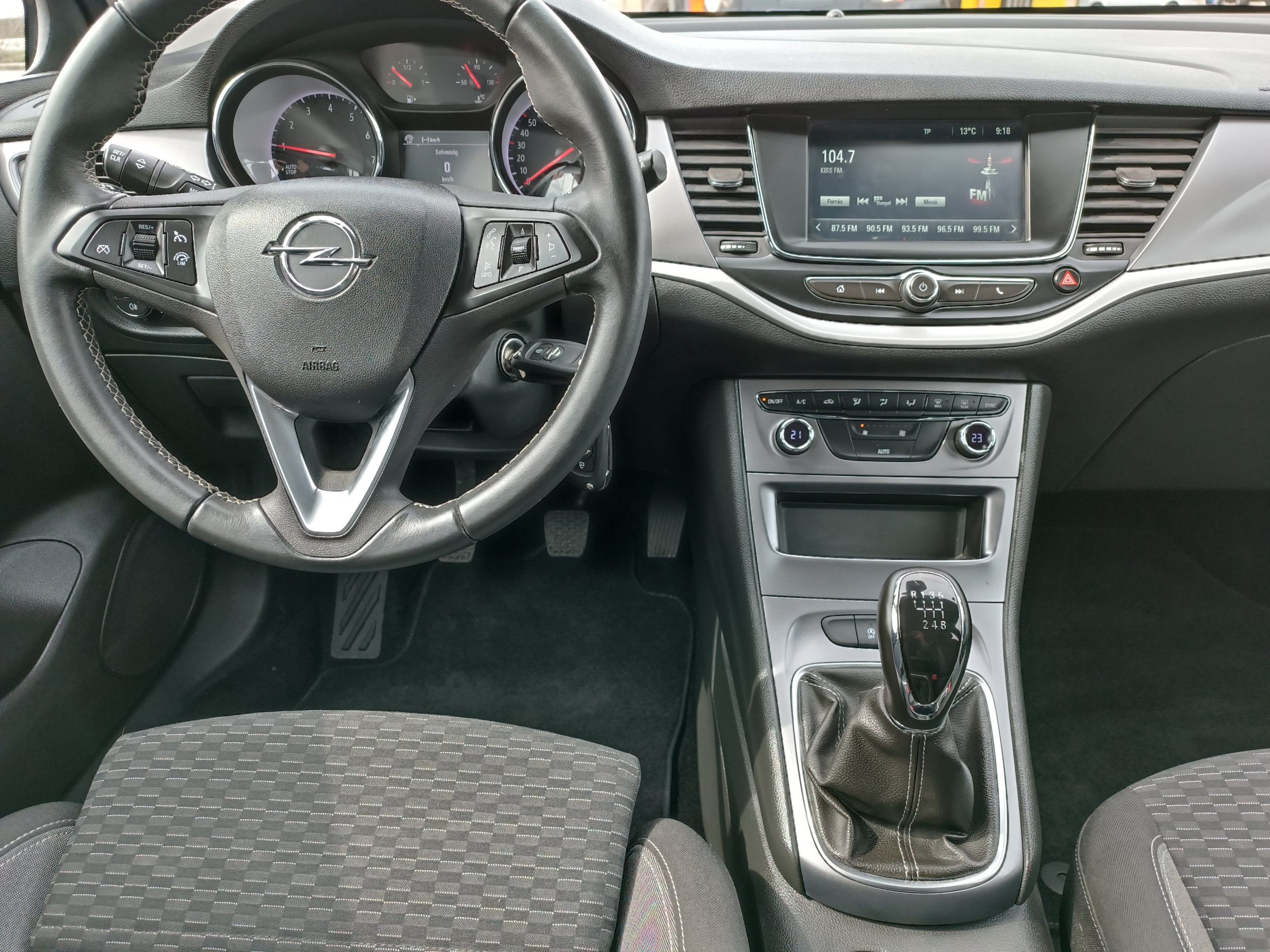 Opel Astra K 1.2 Turbo Benzin 2021
