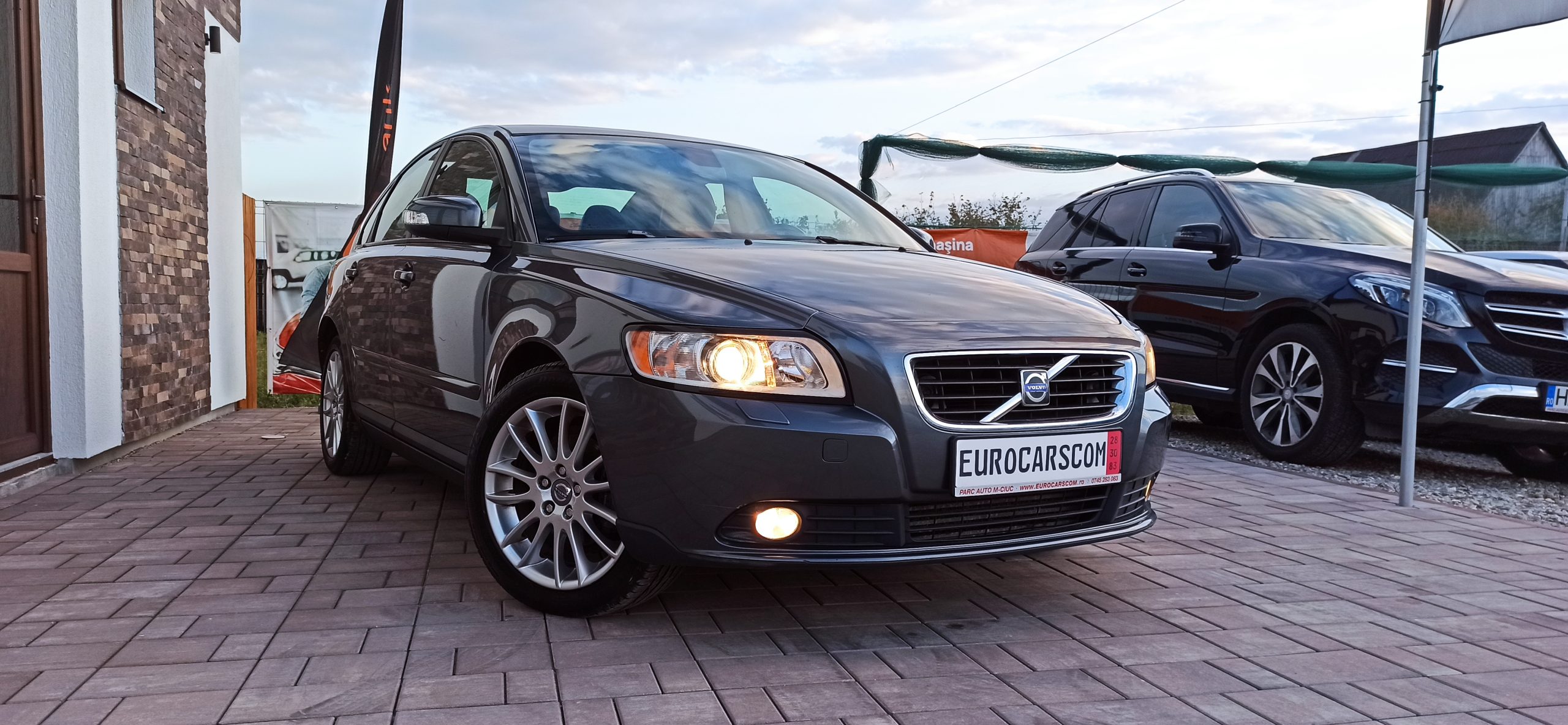 Volvo S40