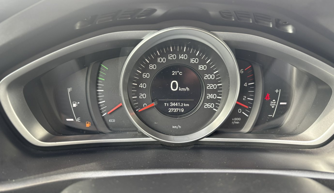 Volvo V40