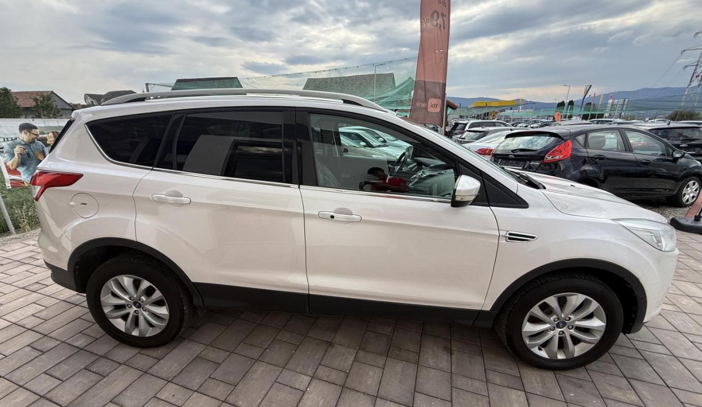 Ford Kuga 4×4 Titanium