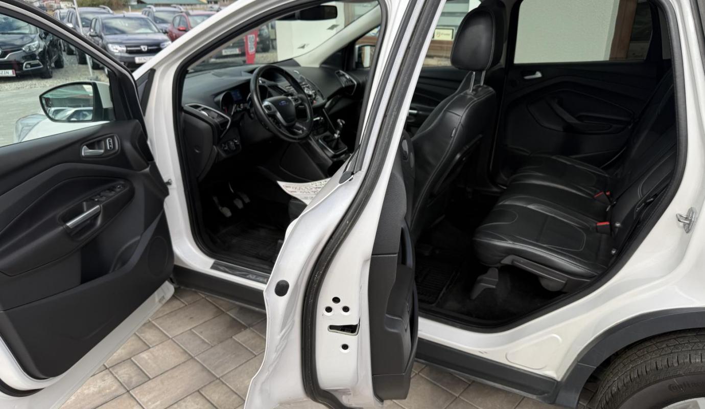 Ford Kuga 4×4 Titanium