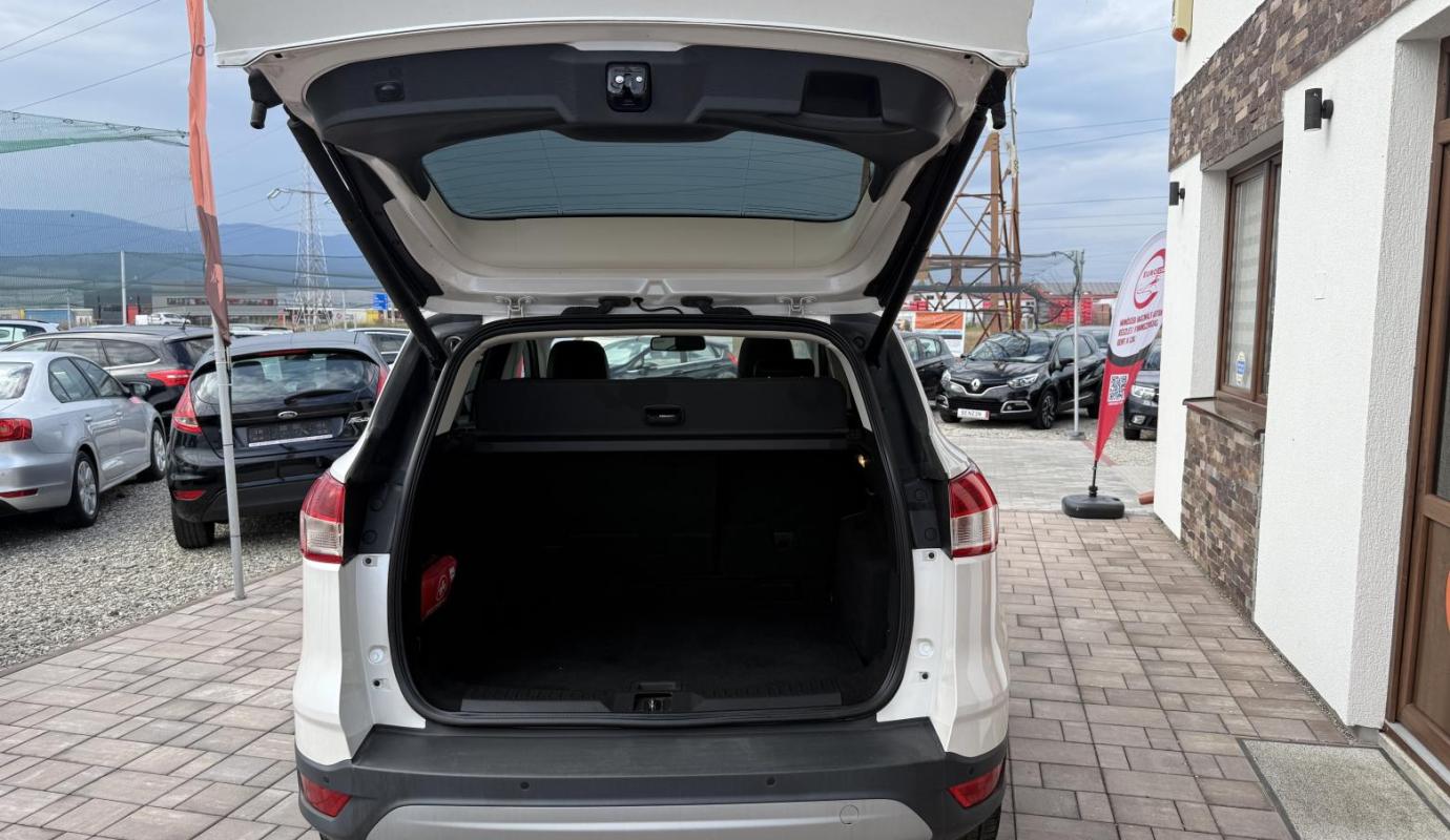 Ford Kuga 4×4 Titanium