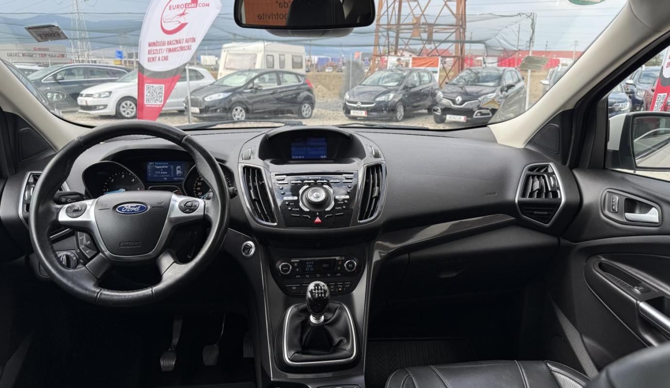 Ford Kuga 4×4 Titanium