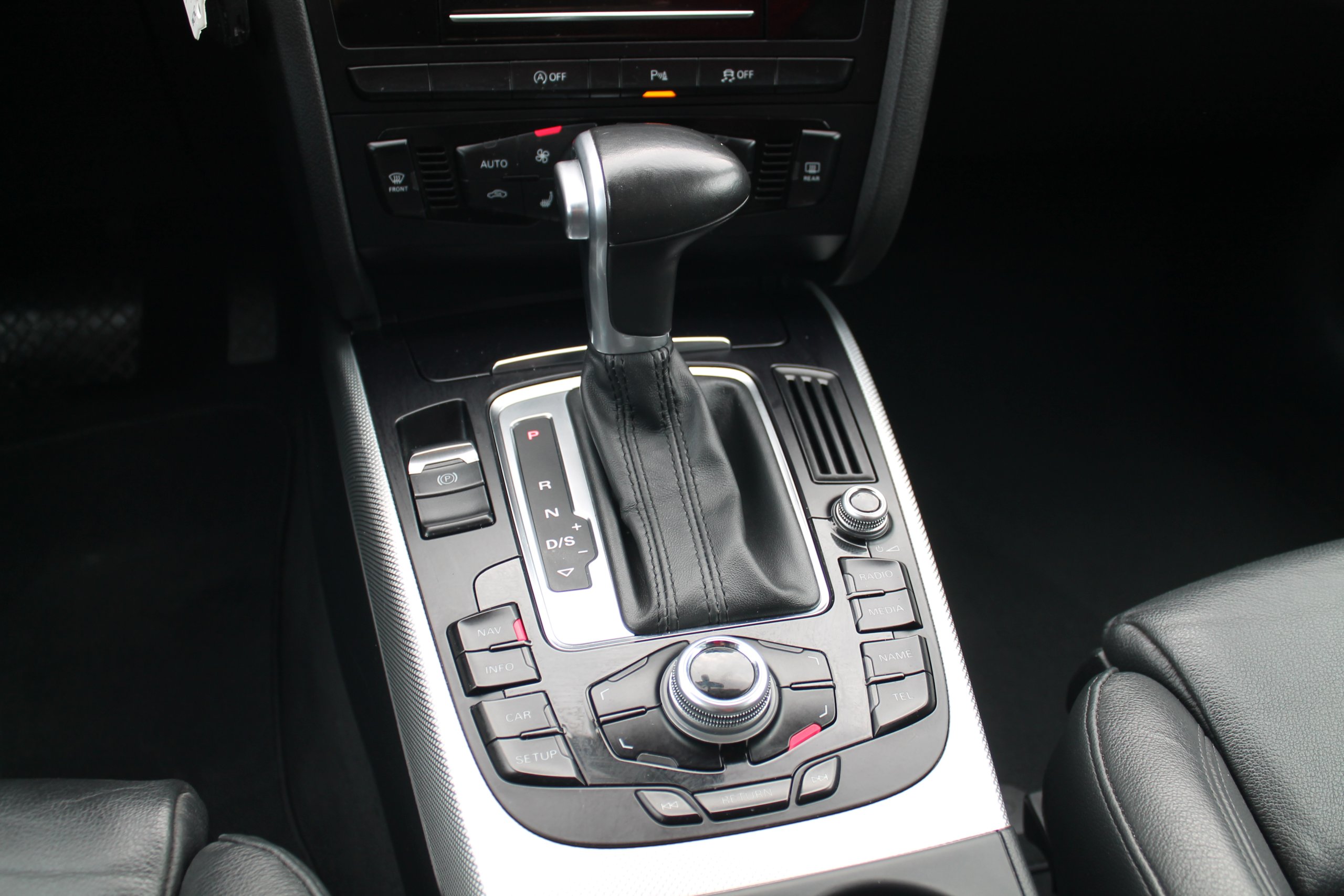 Audi A4 S-Line automată