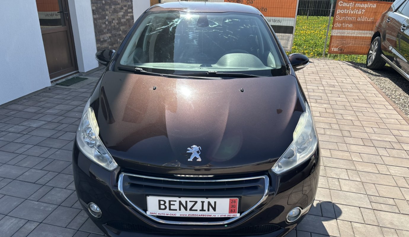 Peugeot 208