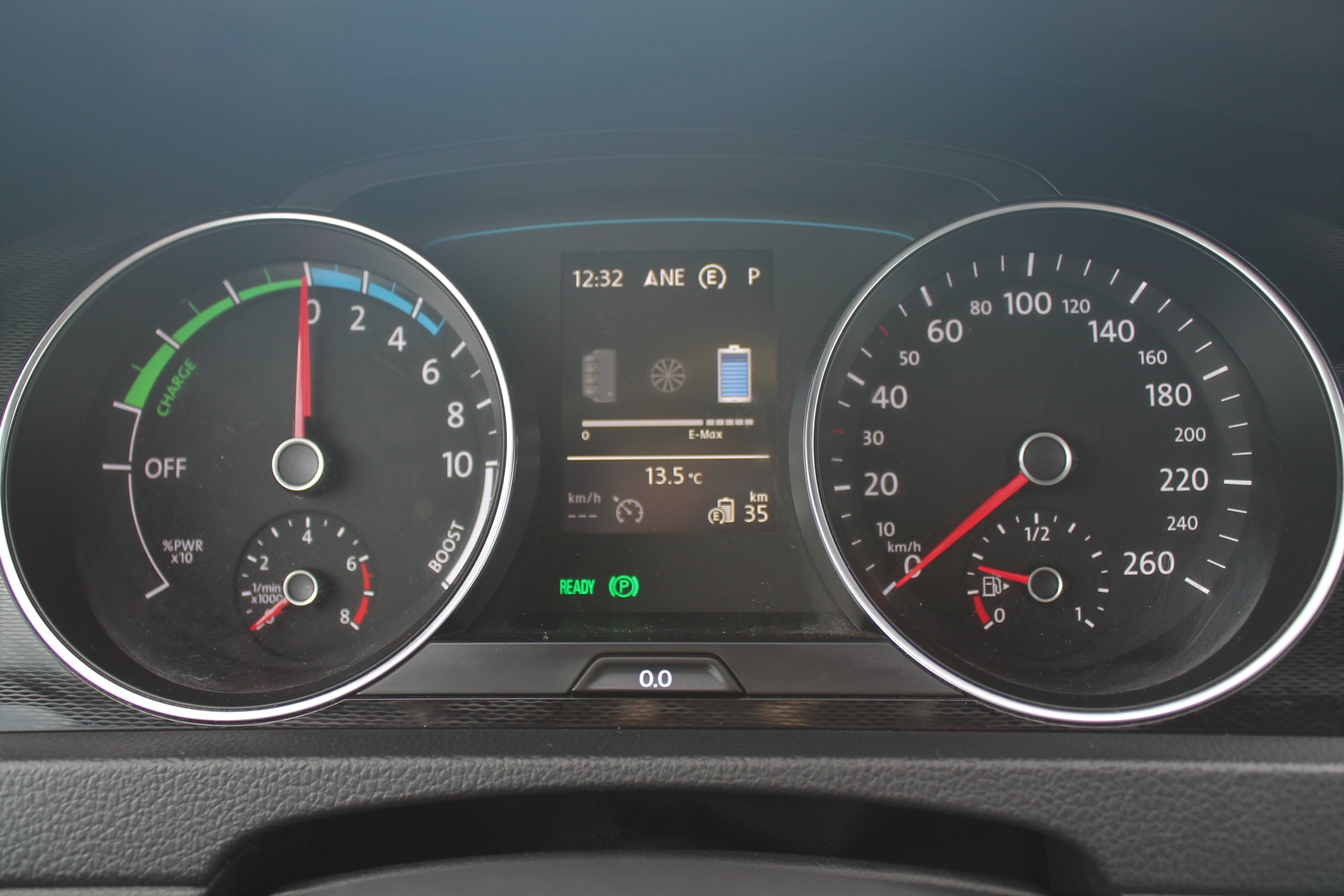 Volkswagen Golf GTE Hybrid
