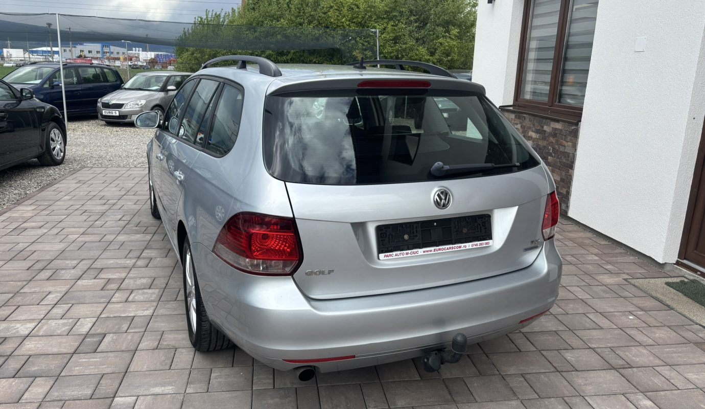 Volkswagen Golf VI
