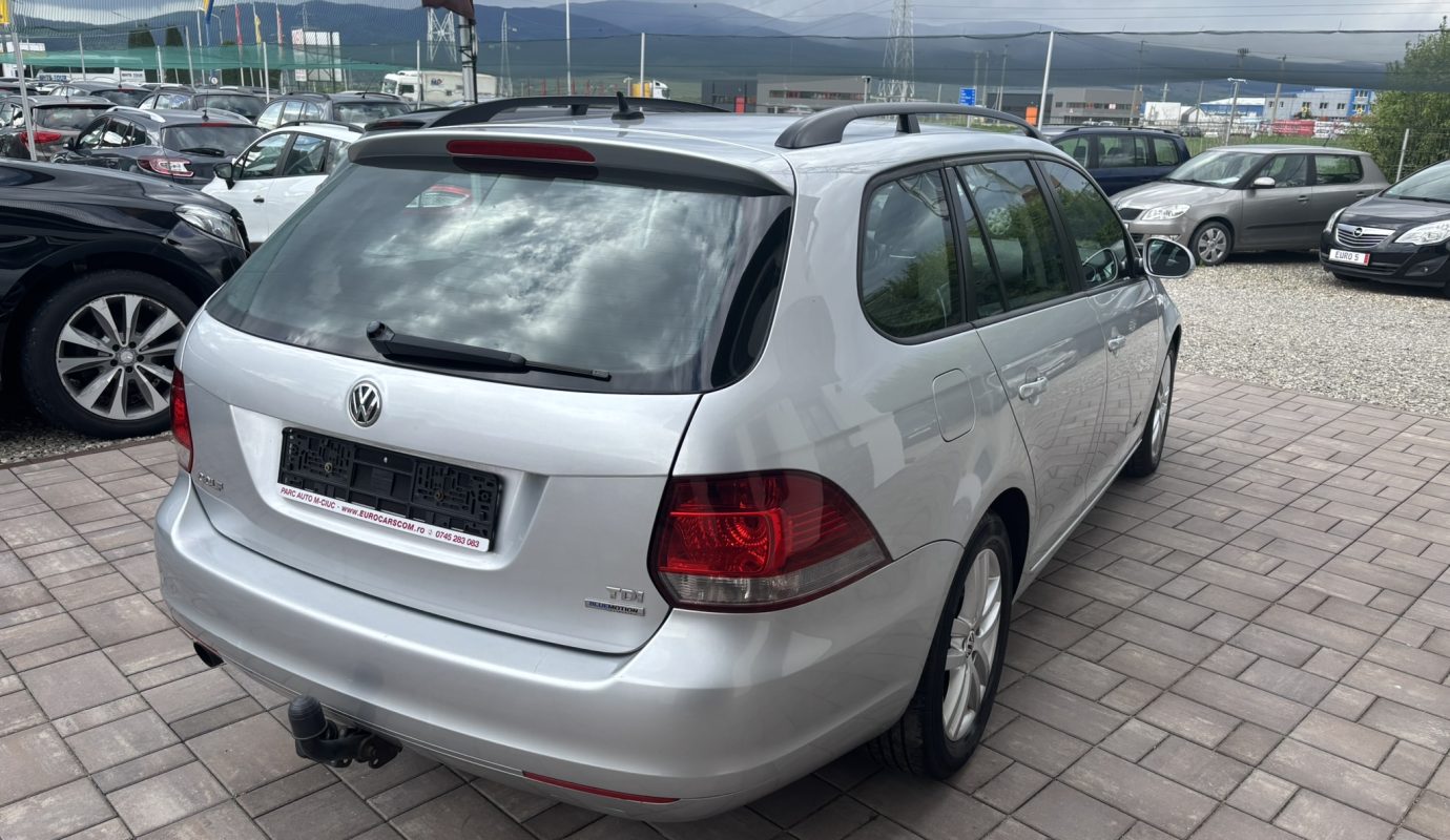 Volkswagen Golf VI