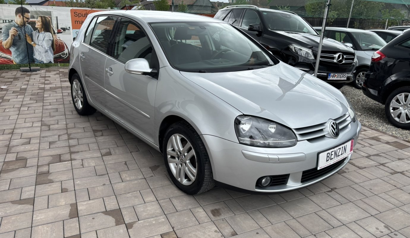 Volkswagen Golf V