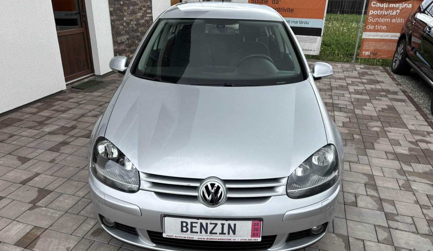Volkswagen Golf V