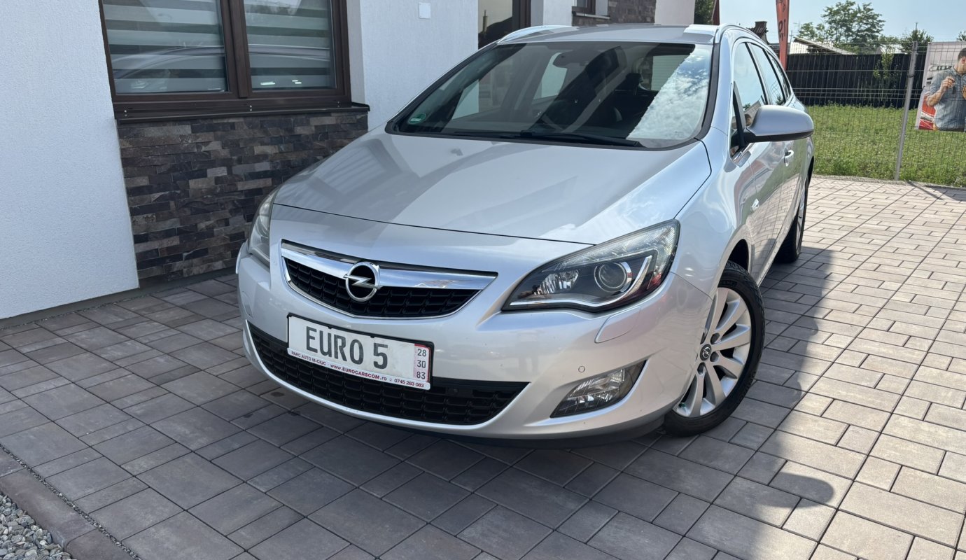 Opel Astra J 2011 1.7 CDTI
