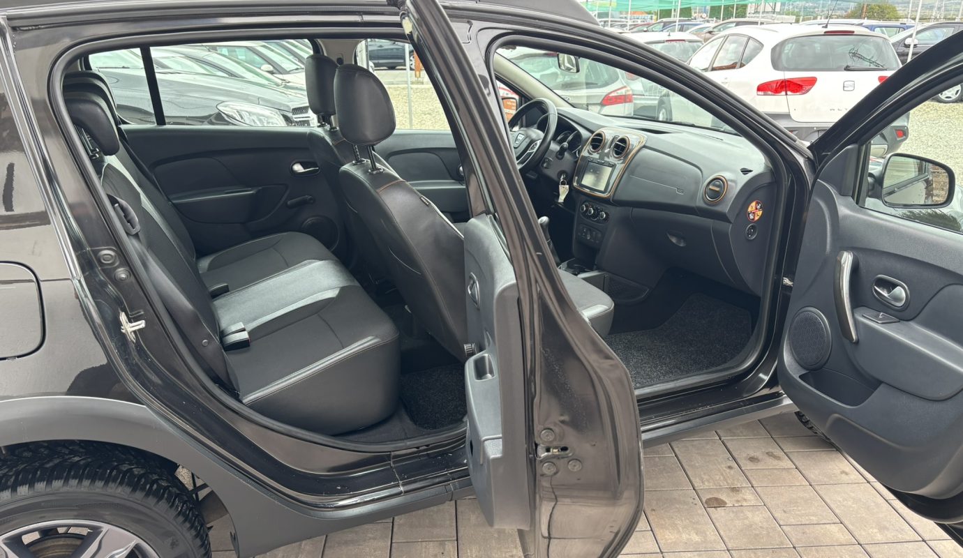 Dacia Sandero Stepway Celebration