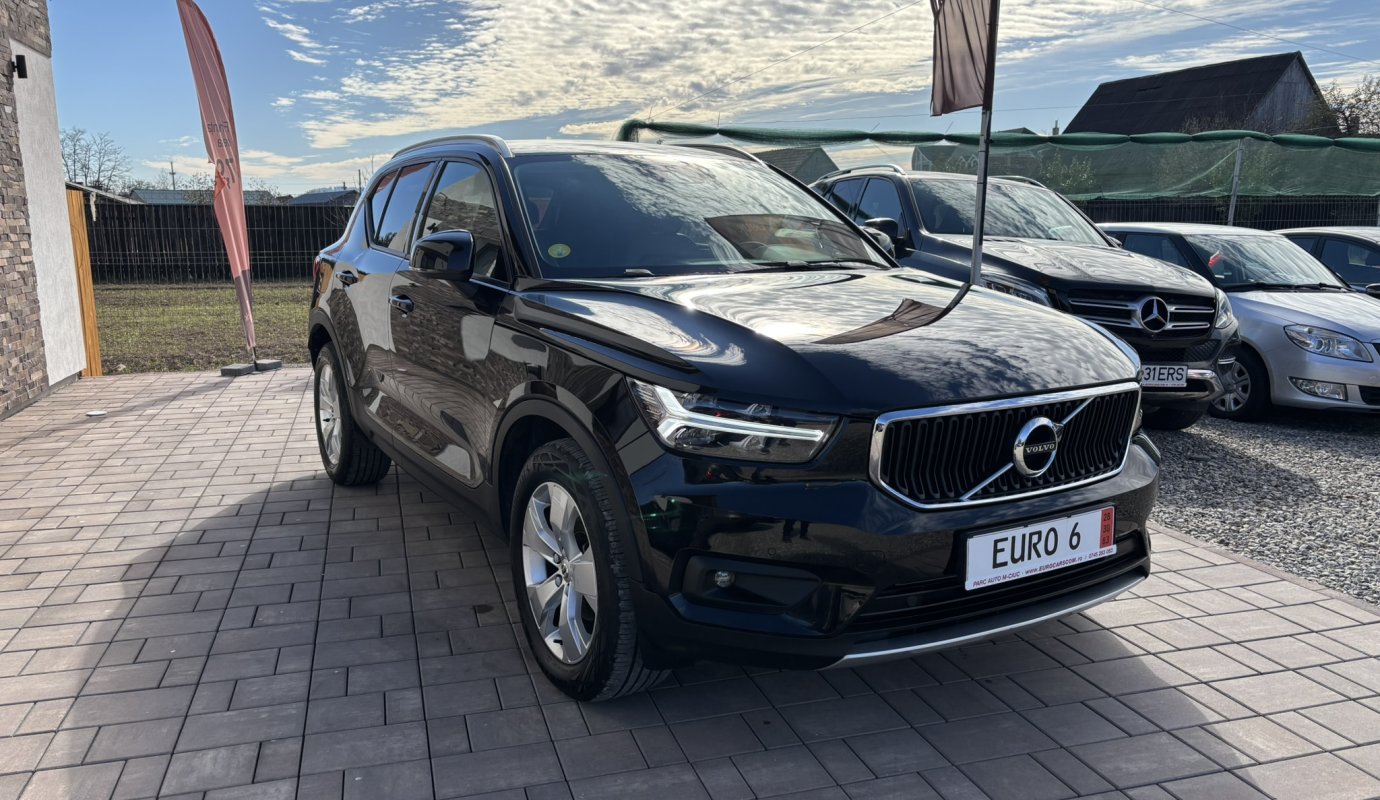 Volvo XC40 2021