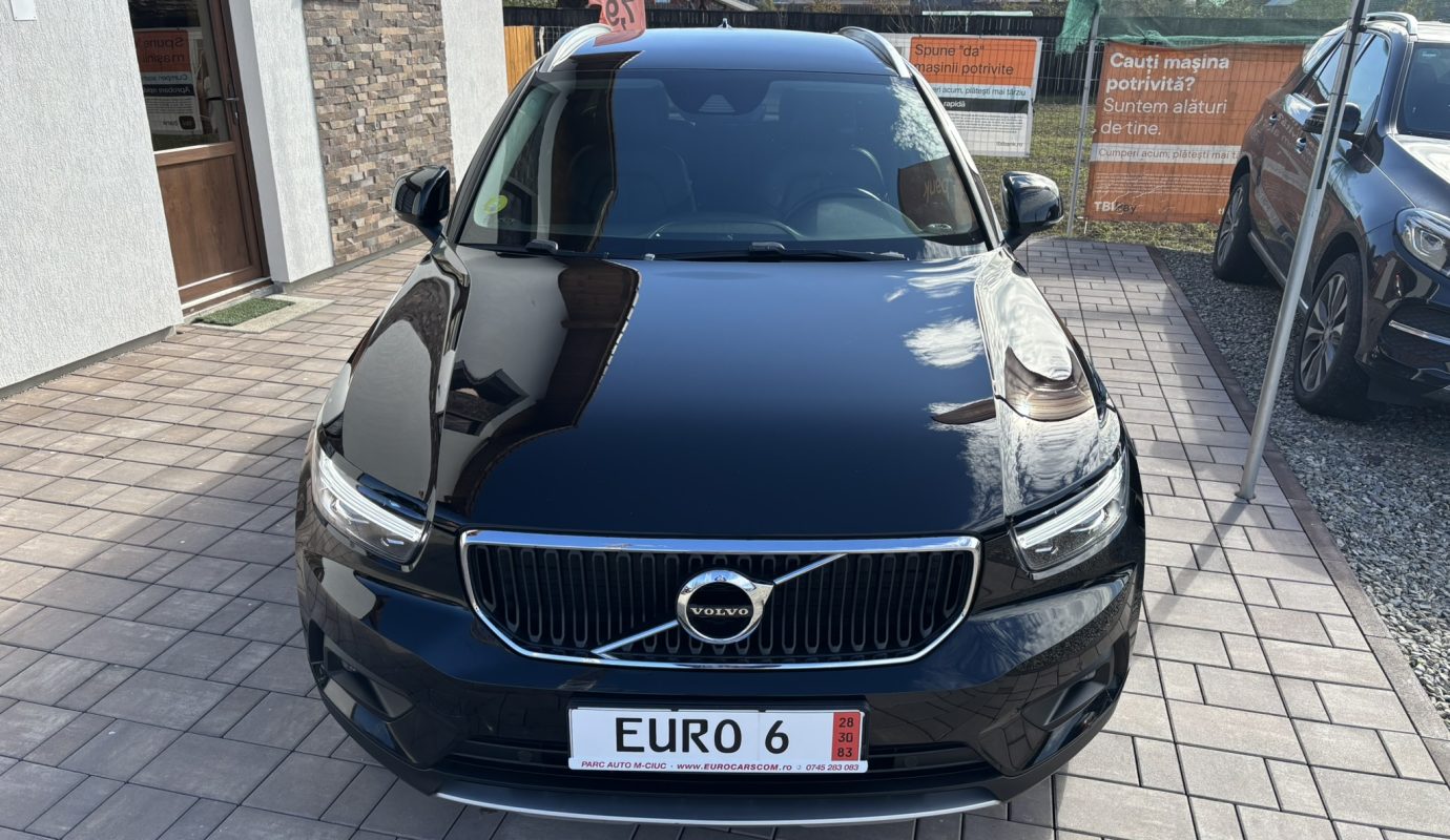 Volvo XC40 2021
