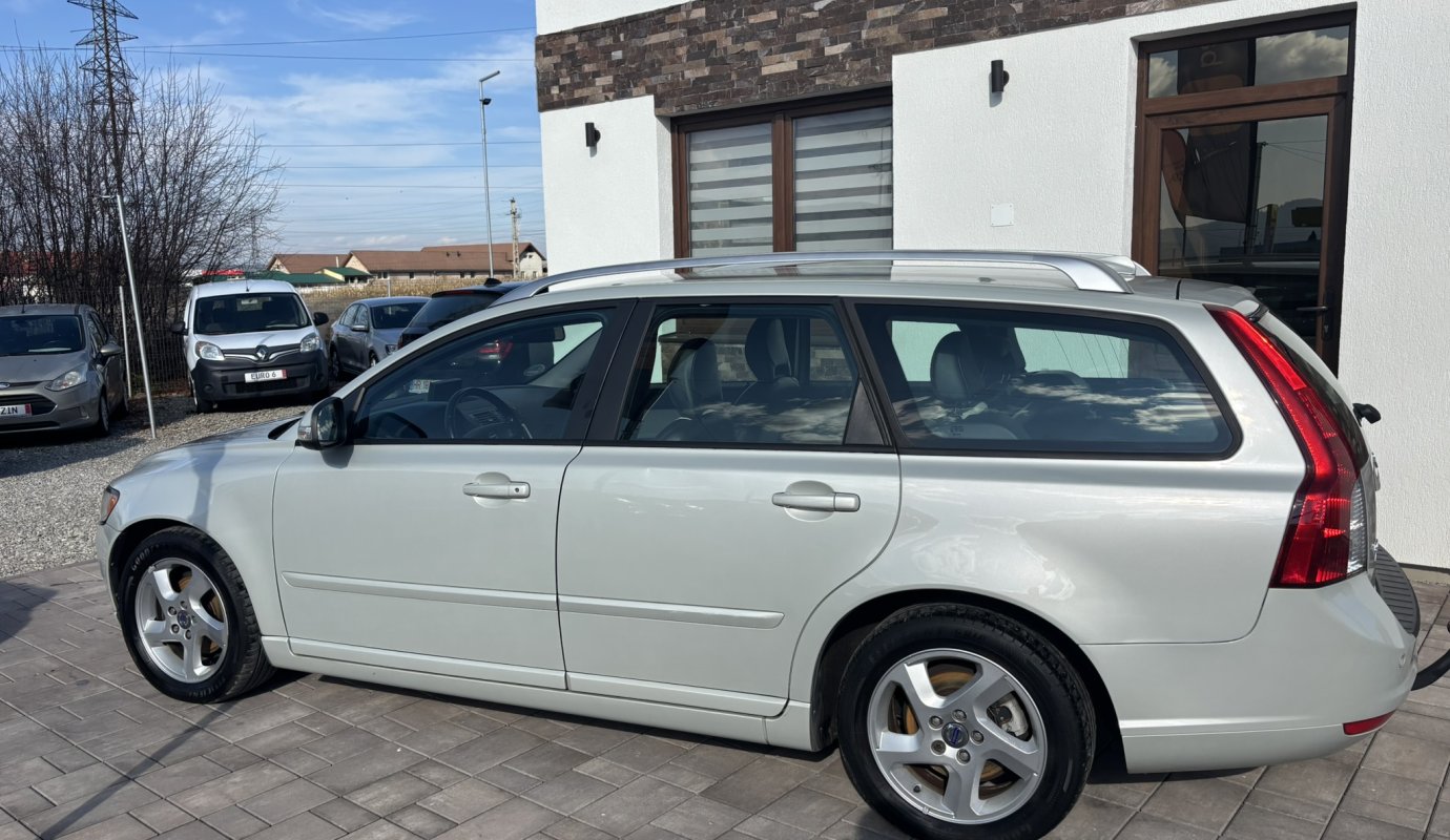 Volvo V50 2012