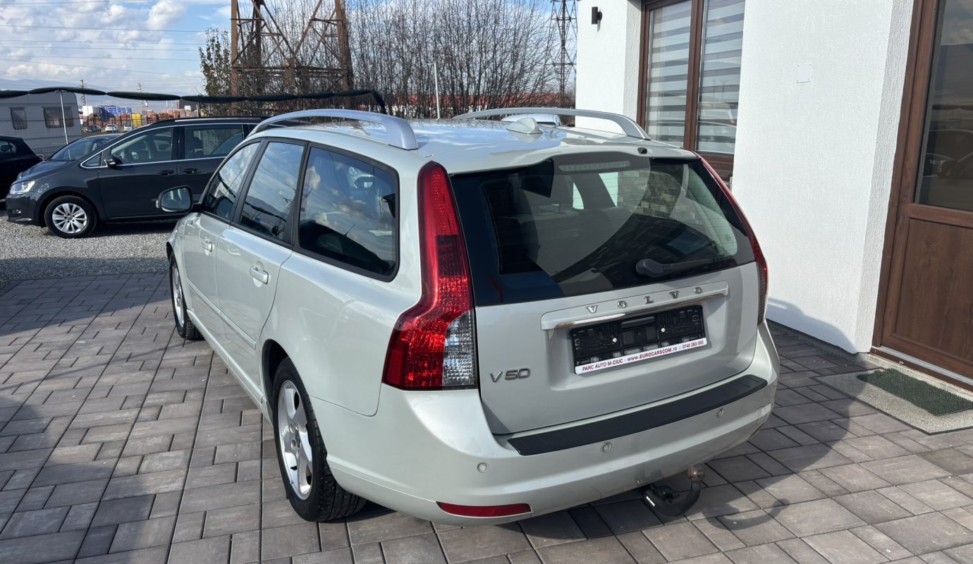 Volvo V50 2012