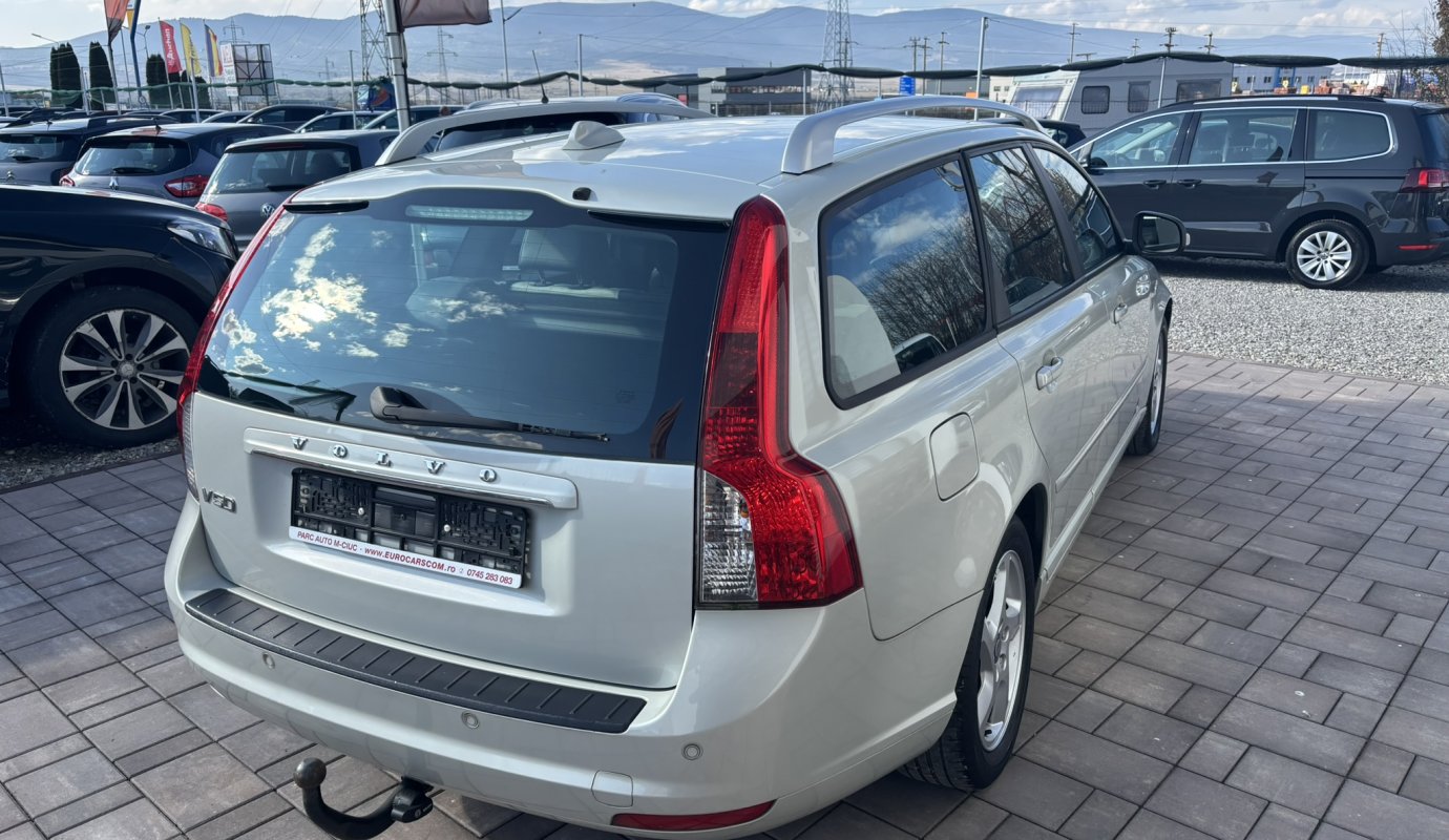 Volvo V50 2012