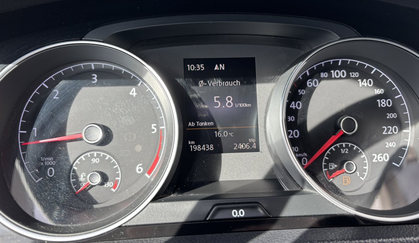 Volkswagen Golf VII