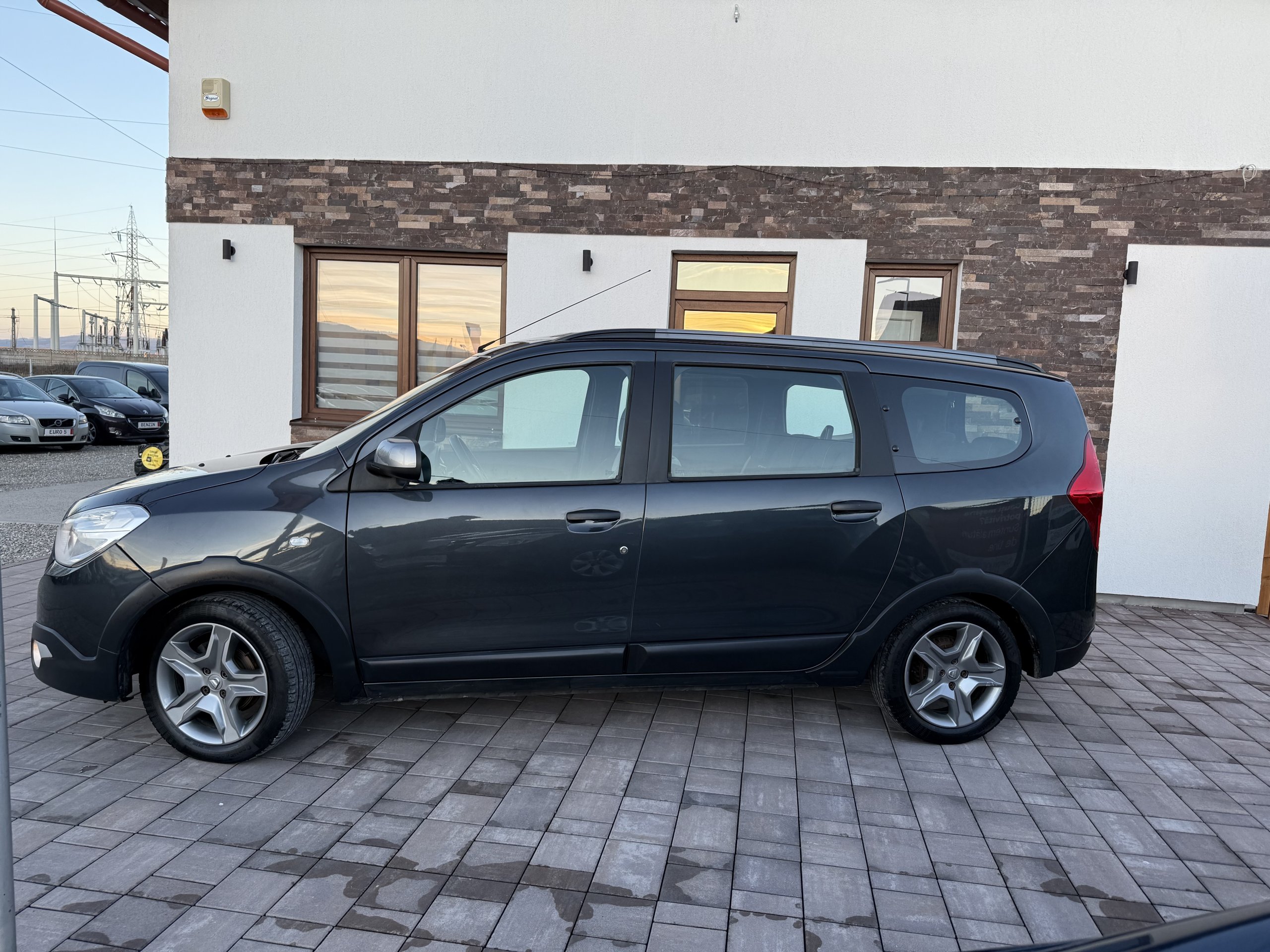Dacia Lodgy Stepway 7Locuri