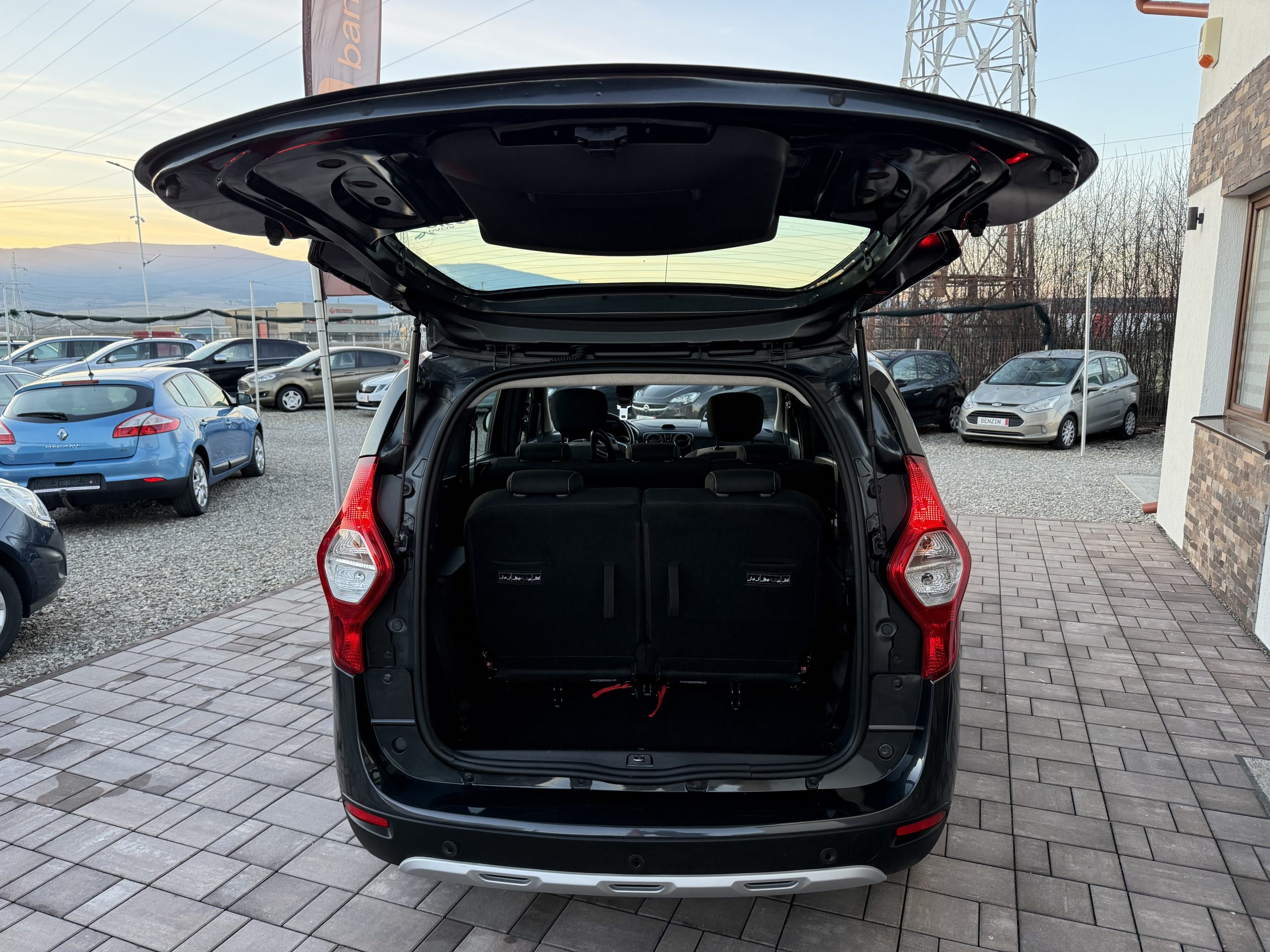 Dacia Lodgy Stepway 7Locuri