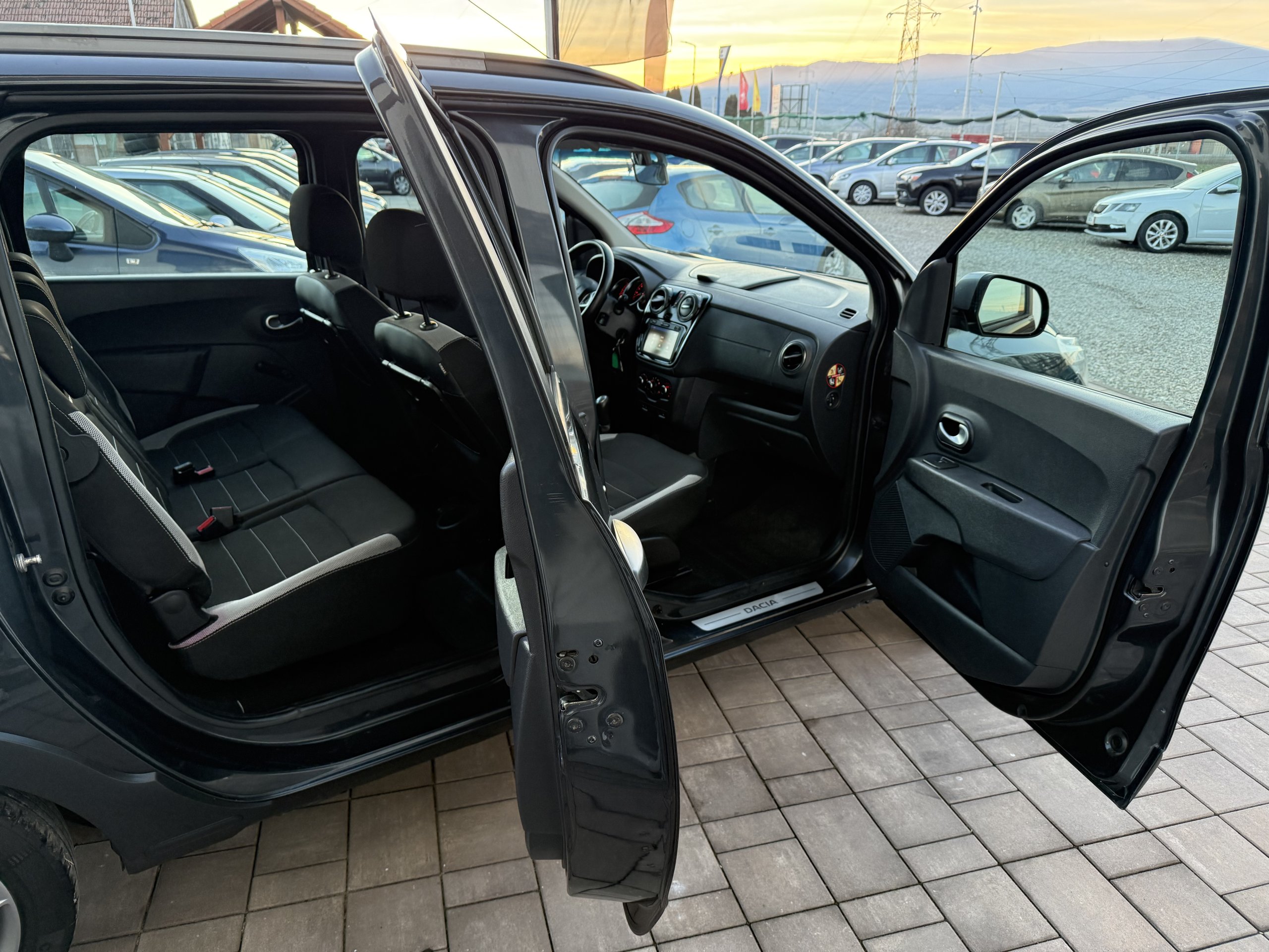 Dacia Lodgy Stepway 7Locuri