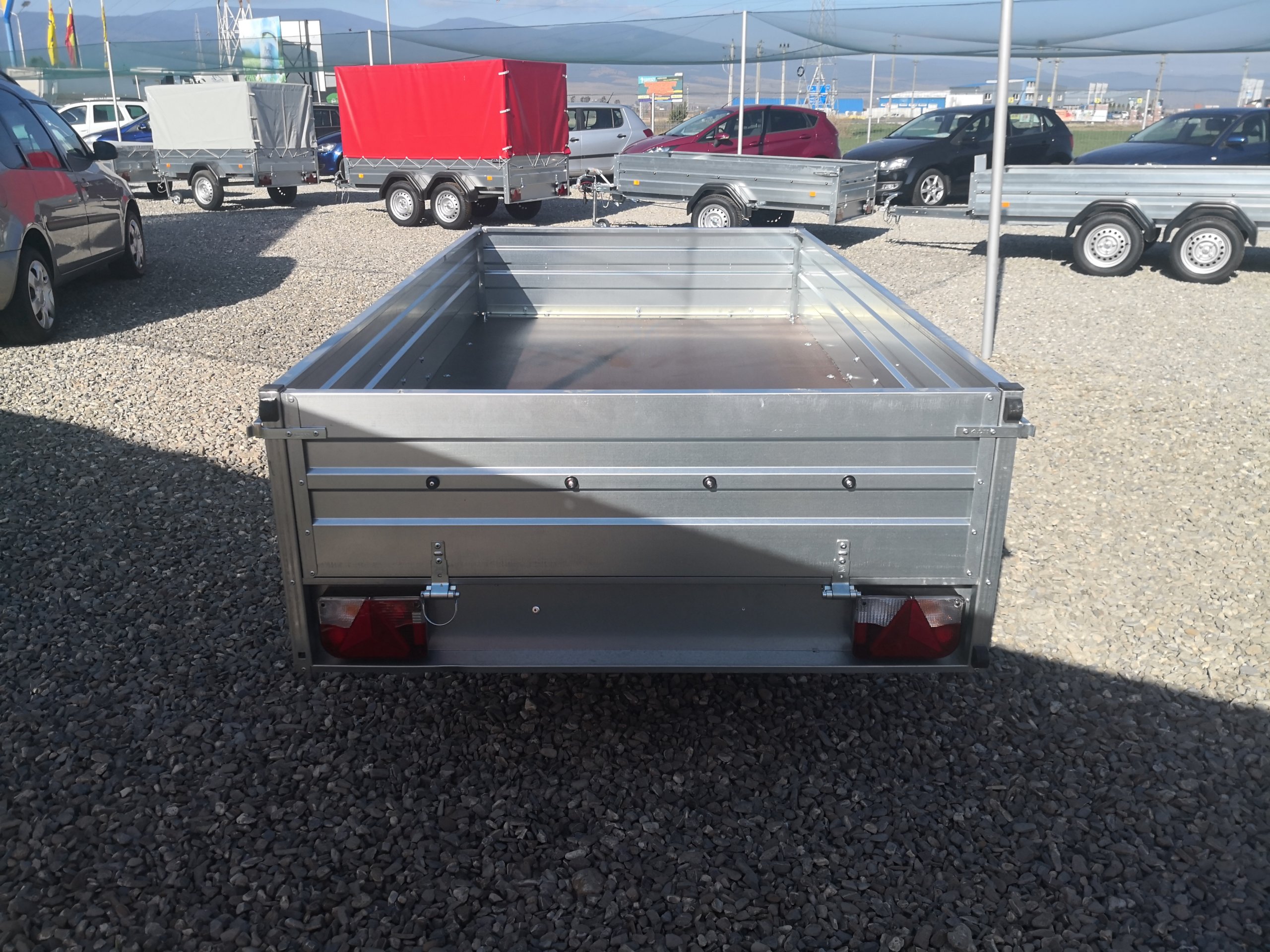 Remorcă cu oblon 245×130