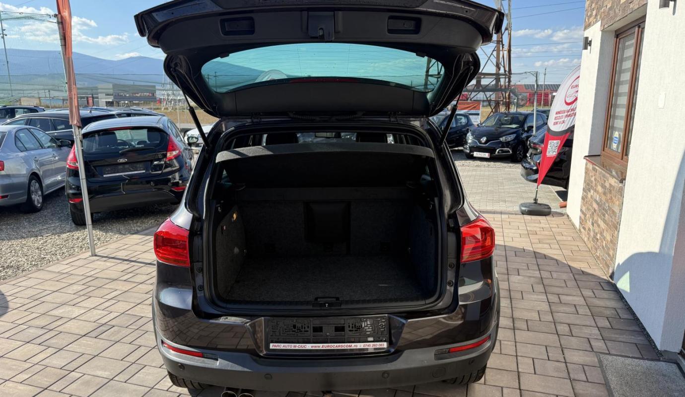 Volkswagen Tiguan Lounge modell