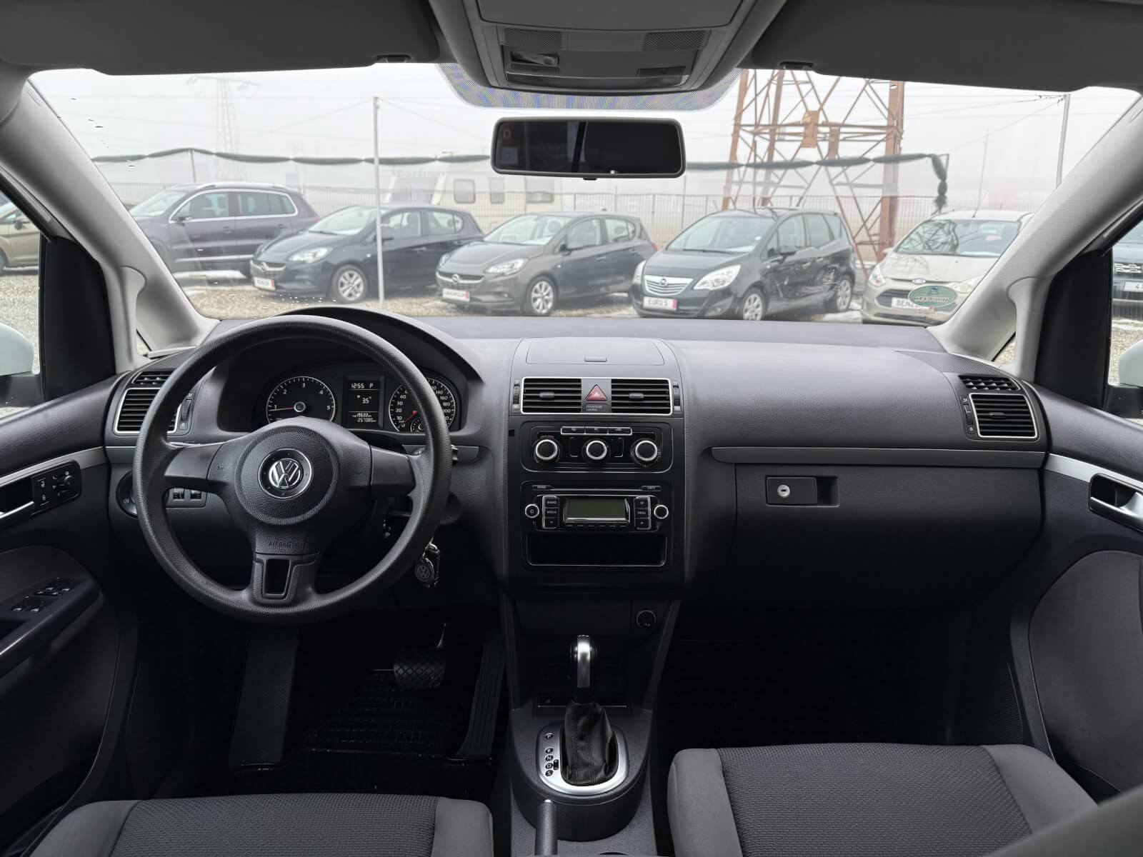 Volkswagen Touran 7 locuri