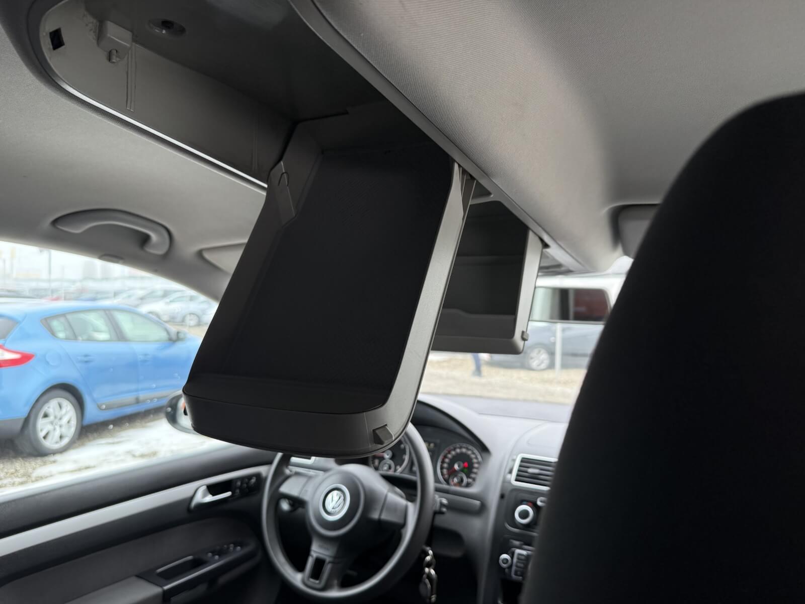 Volkswagen Touran 7 locuri