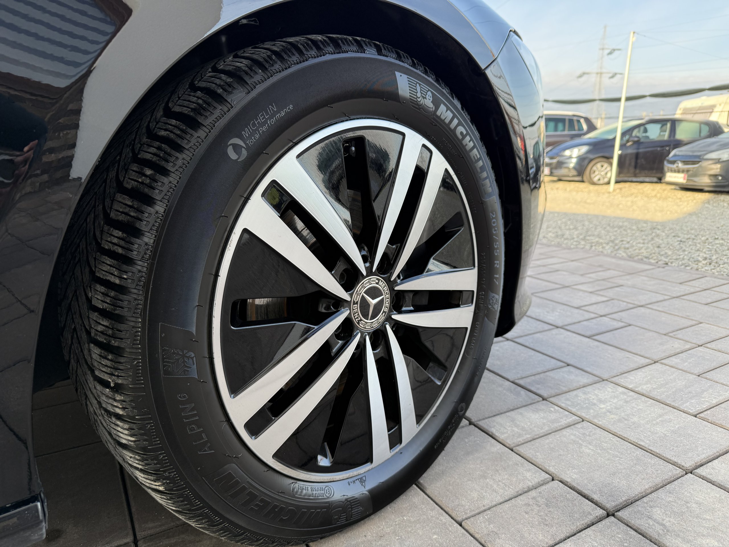 Mercedes‑Benz CLA 180d Shooting Brake