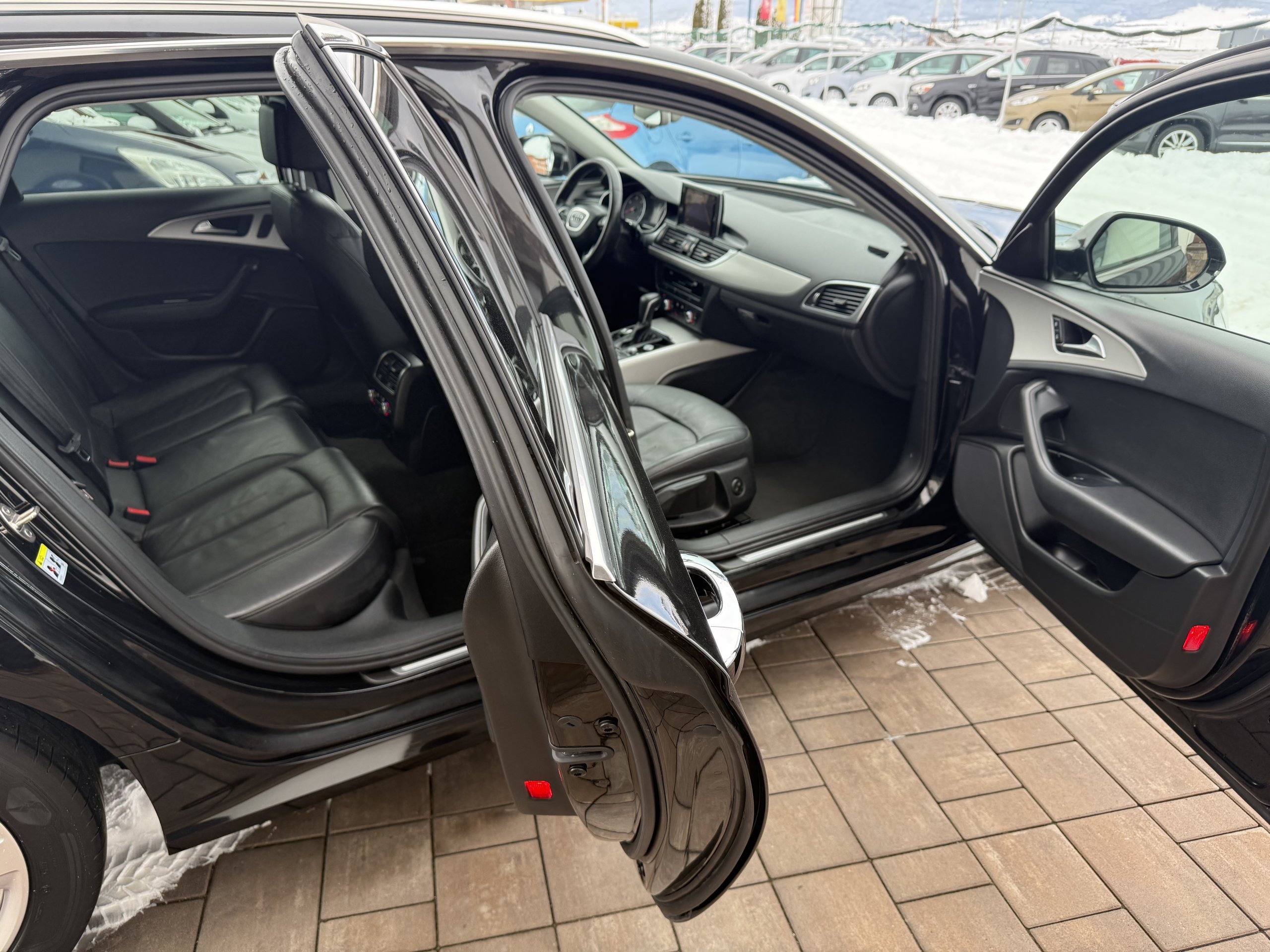 Audi A6 Avant Ultra