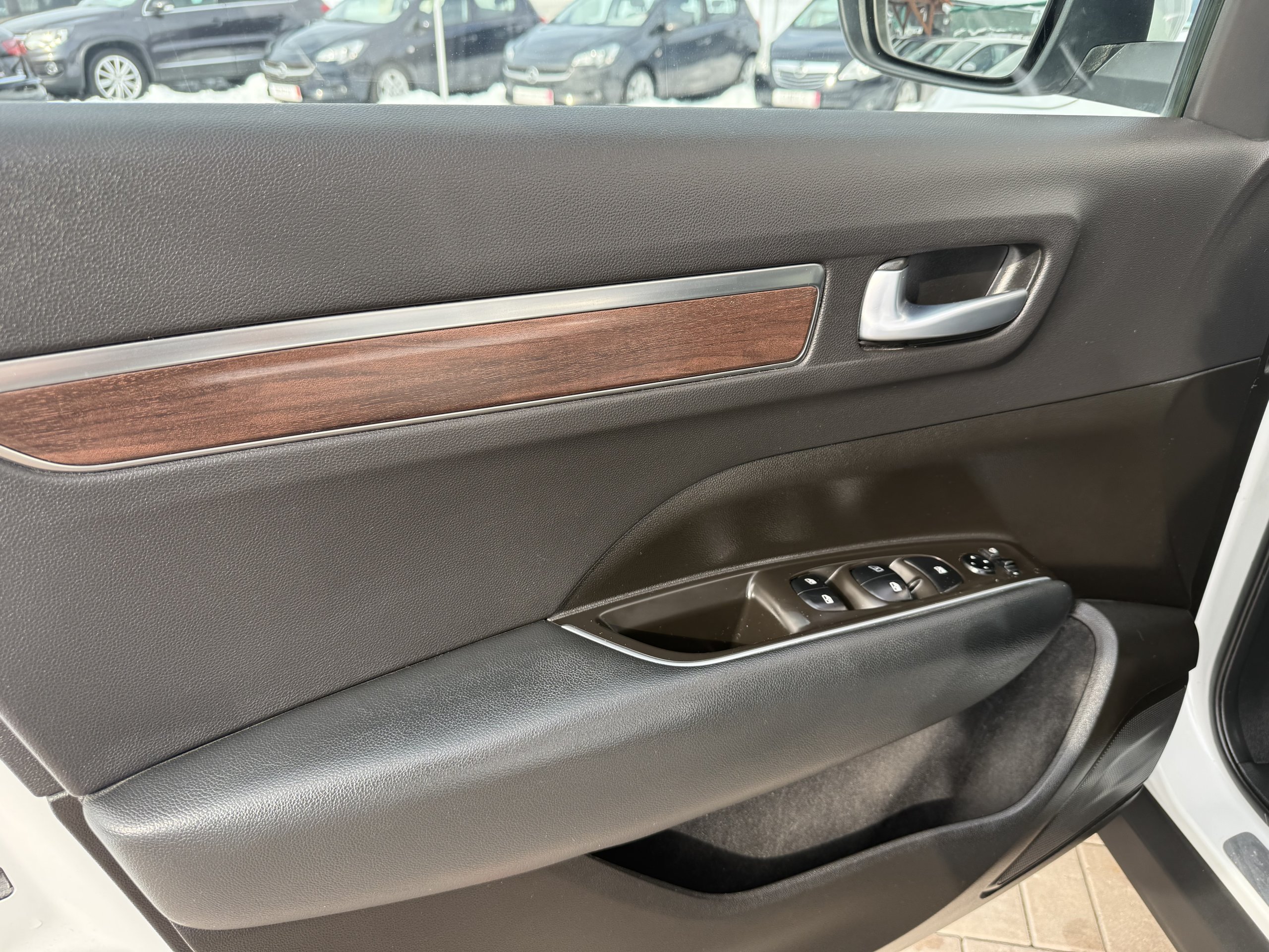 Renault Koleos Initiale Paris 4×4