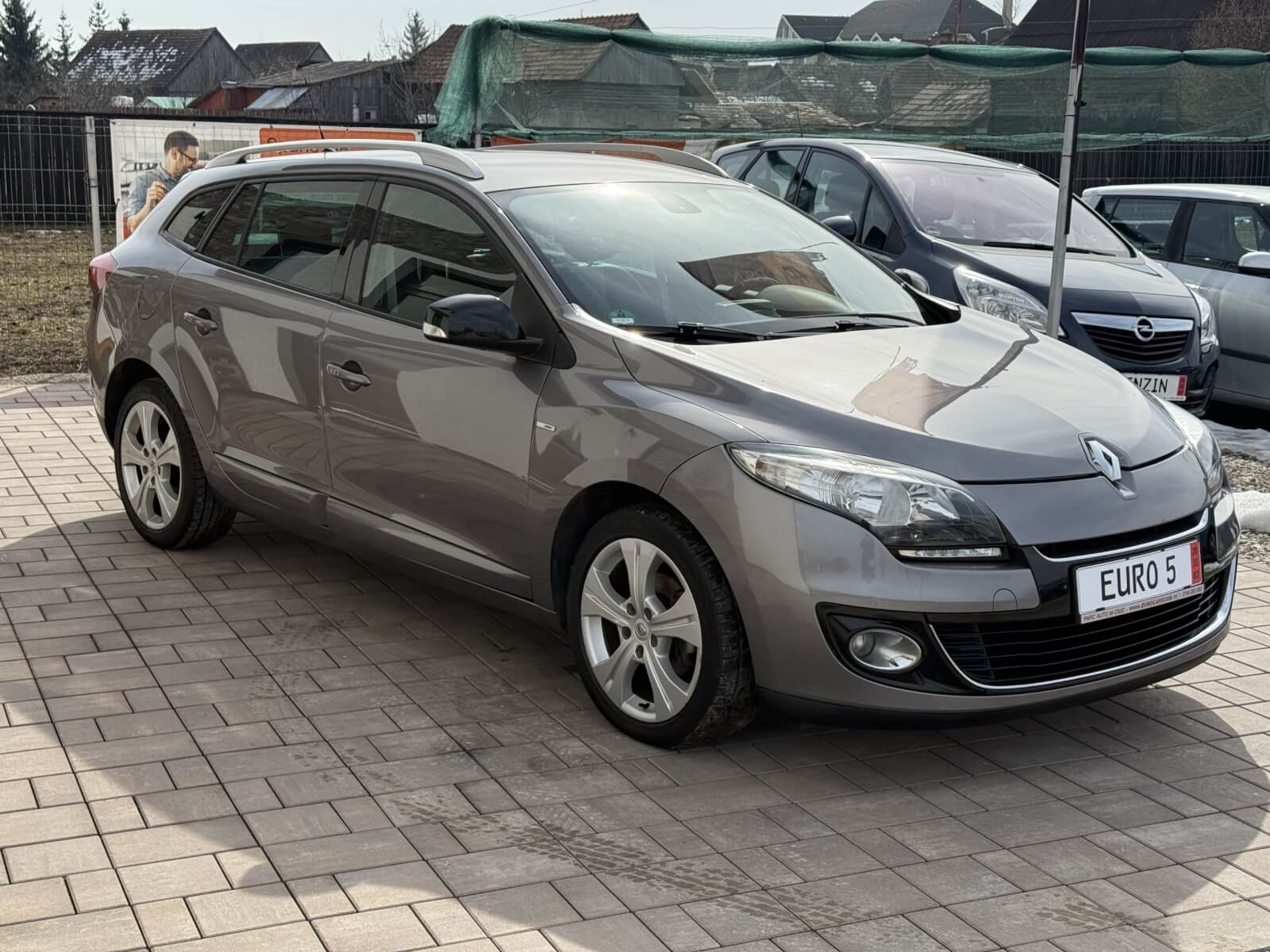 Renault Megane Bose