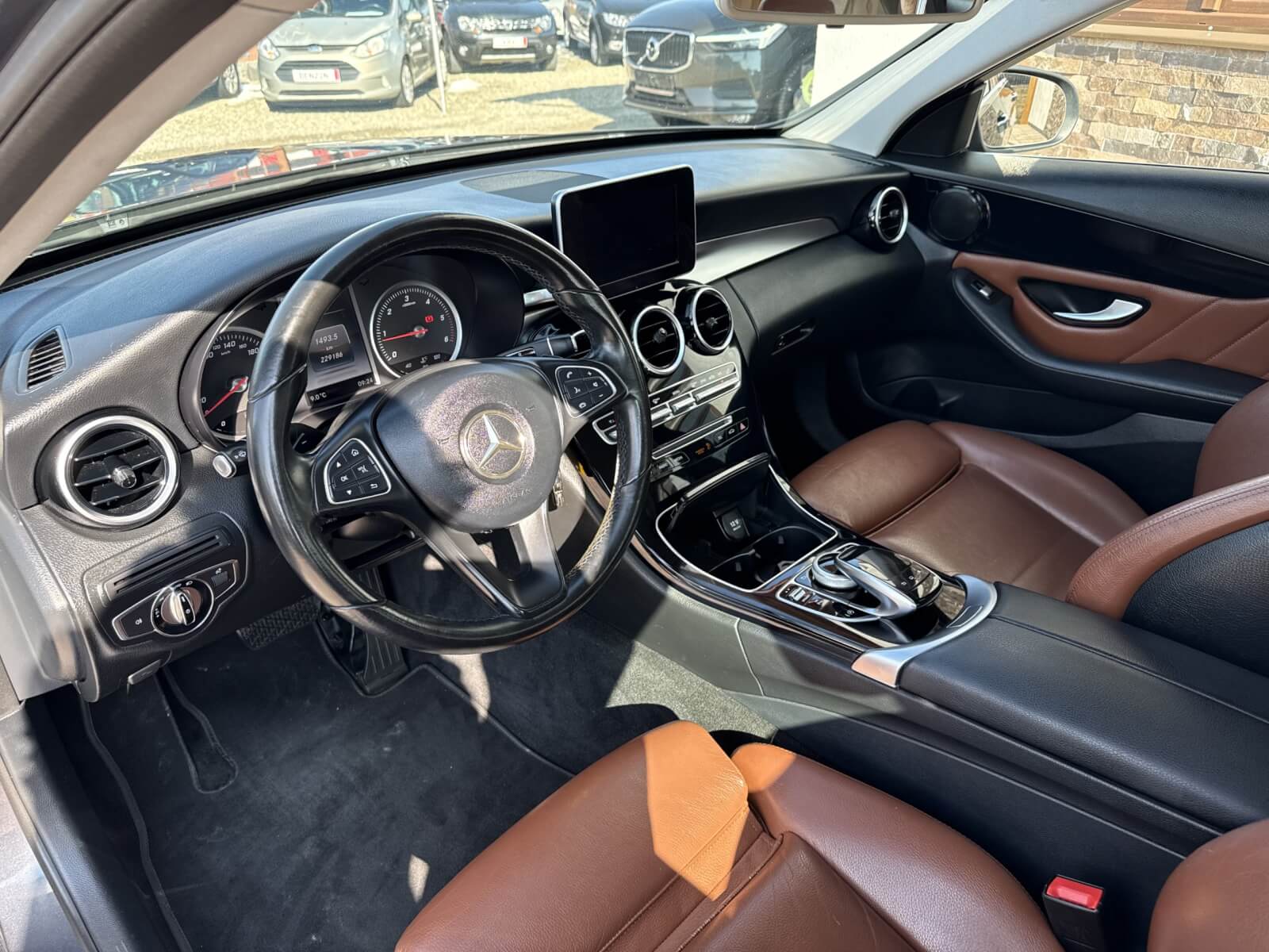 Mercedes Benz C220d
