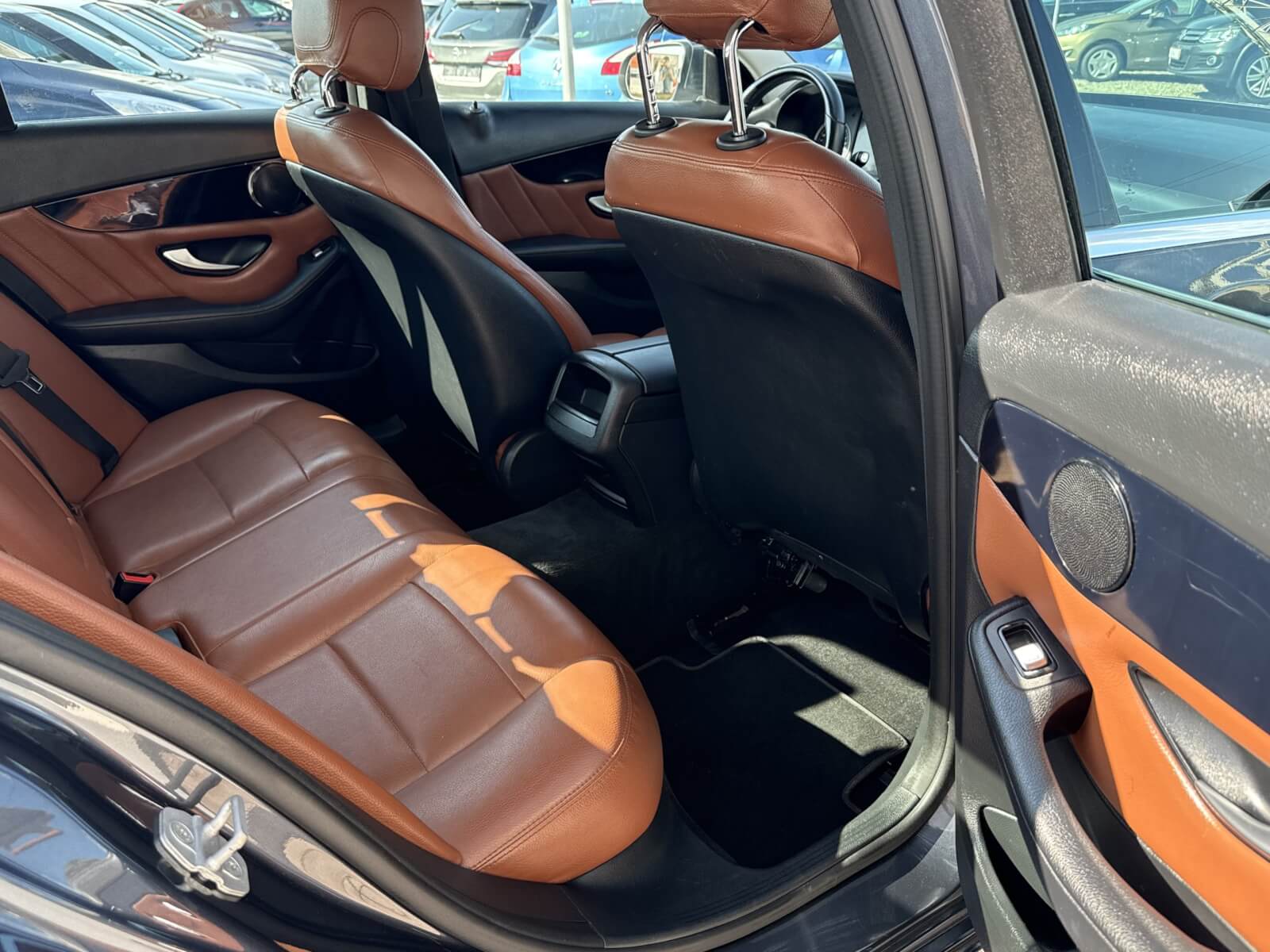 Mercedes Benz C220d