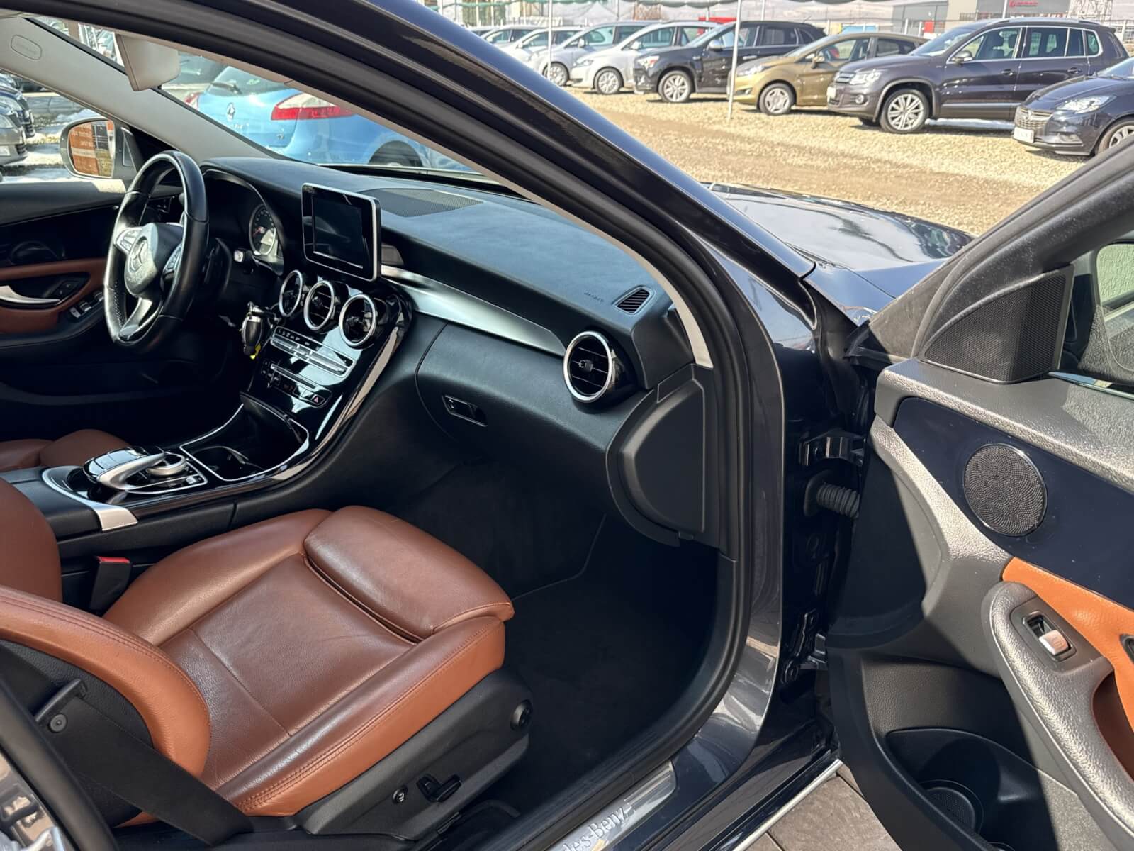 Mercedes Benz C220d