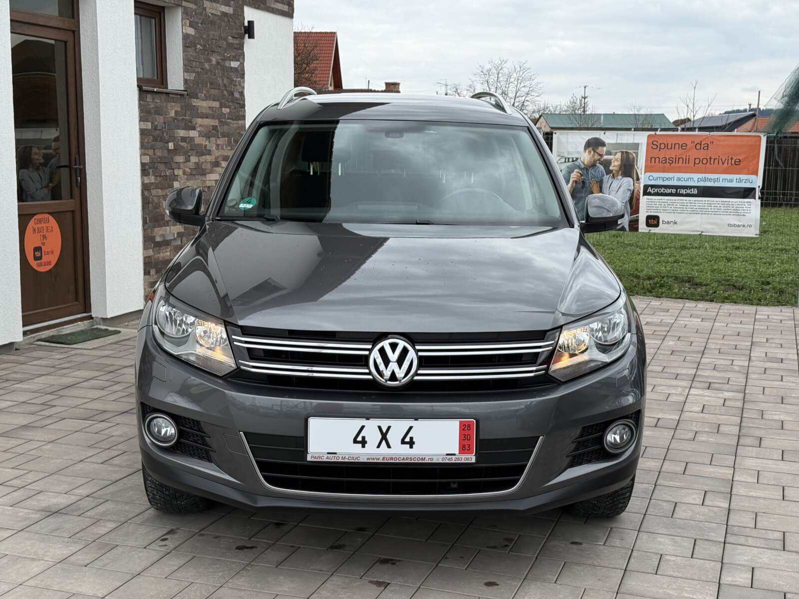 Volkswagen Tiguan Volkswagen Tiguan