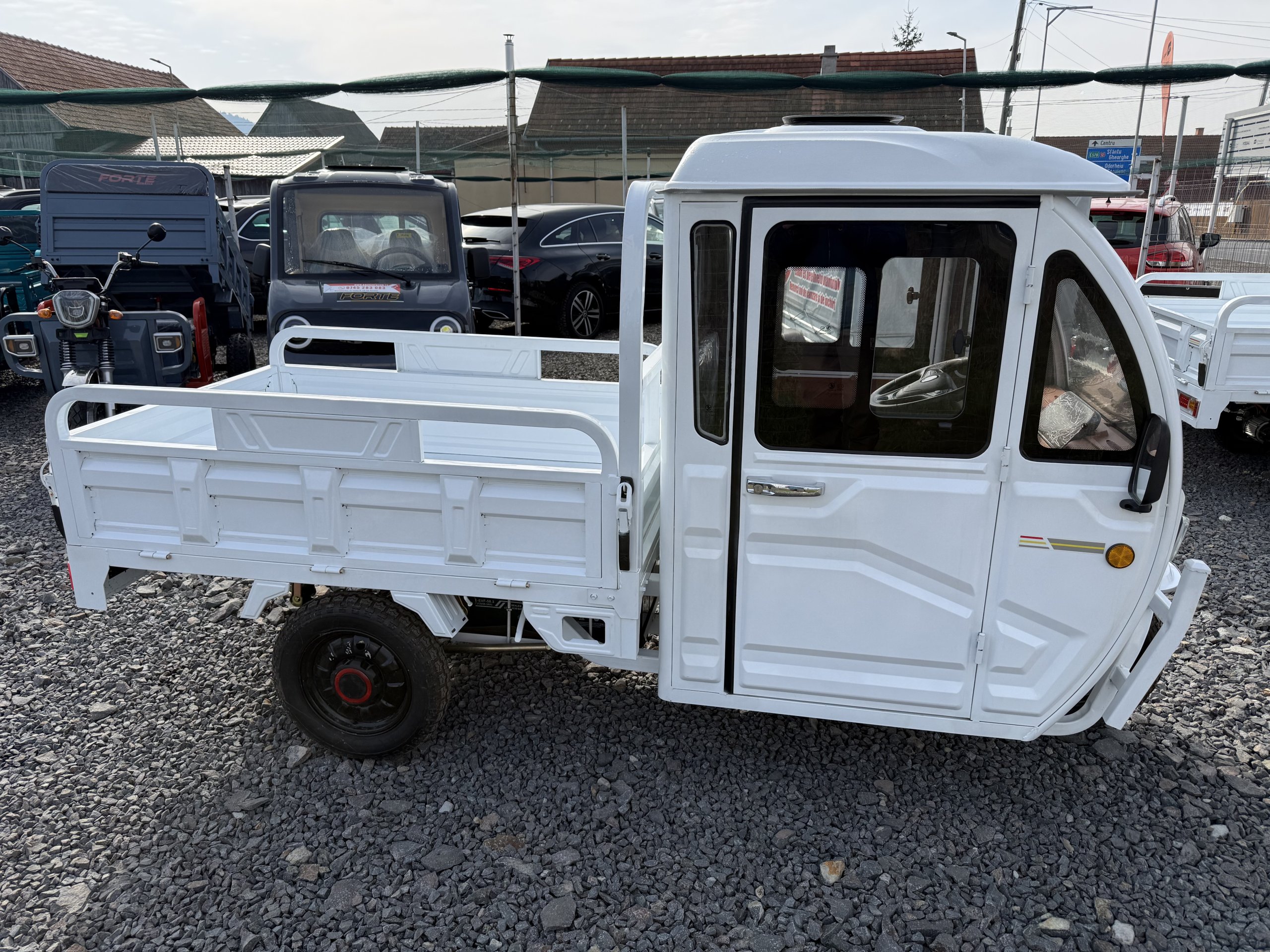 Triciclu electric KUBA E-KAMYONET